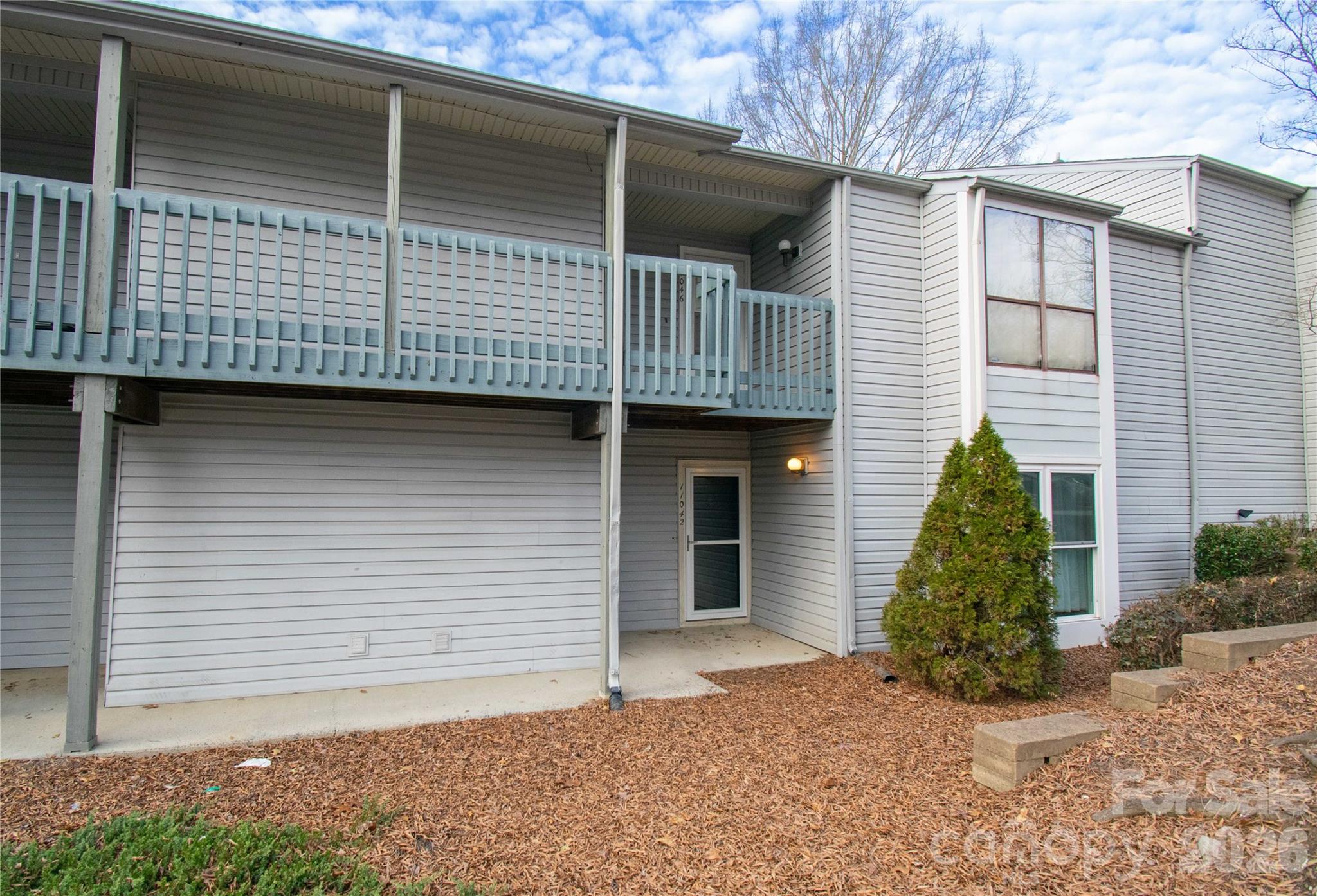 11042 Harrowfield Road — Charlotte
