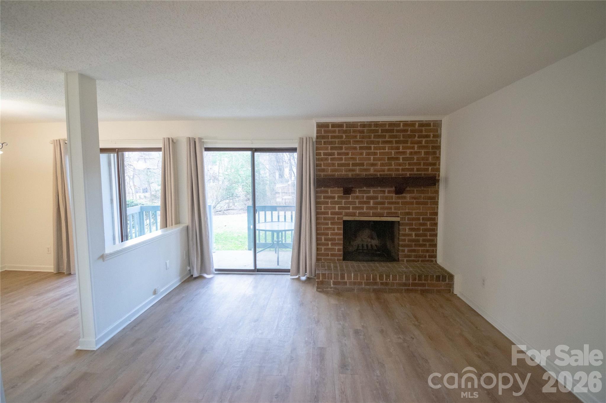 11042 Harrowfield Road — Charlotte
