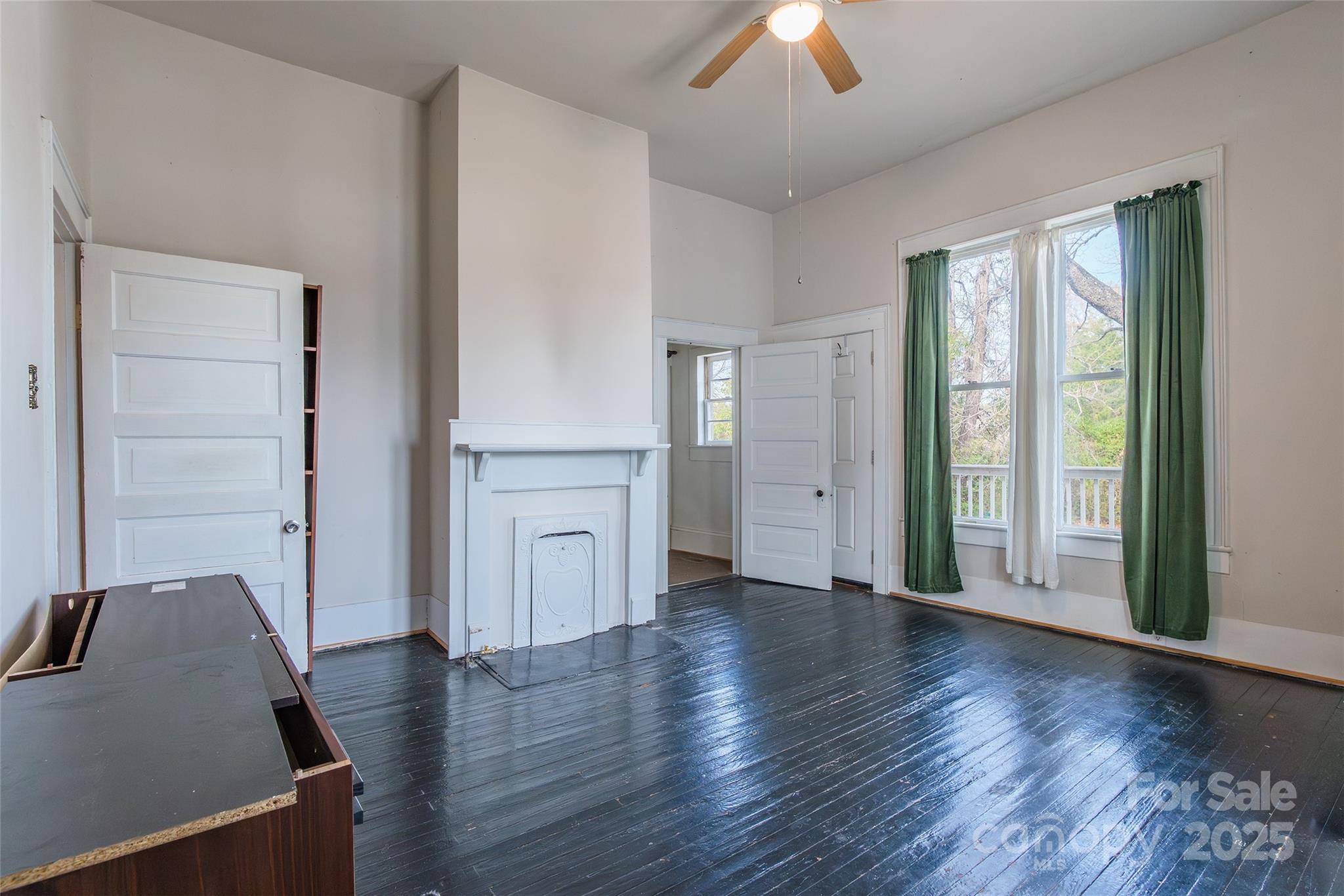 107 Hampton Street — Chester