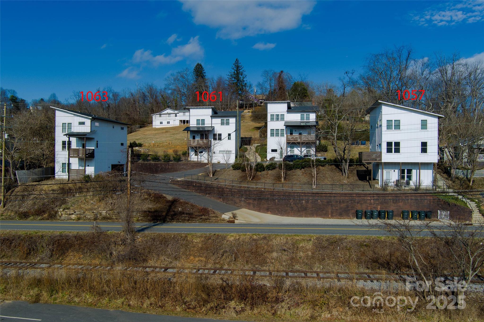 1061 Riverside Drive — Asheville