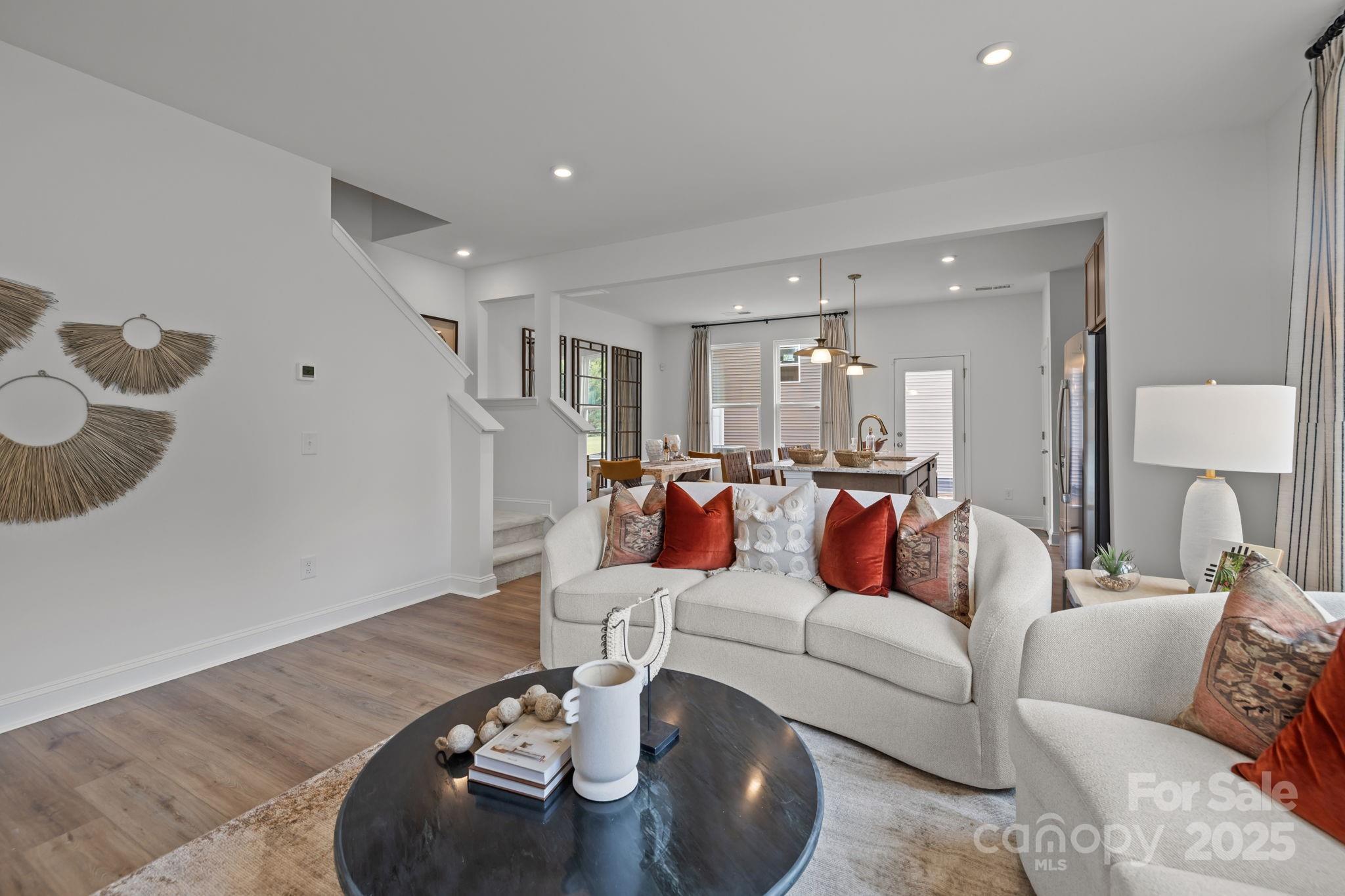 2230 Gladwyne Place — Charlotte