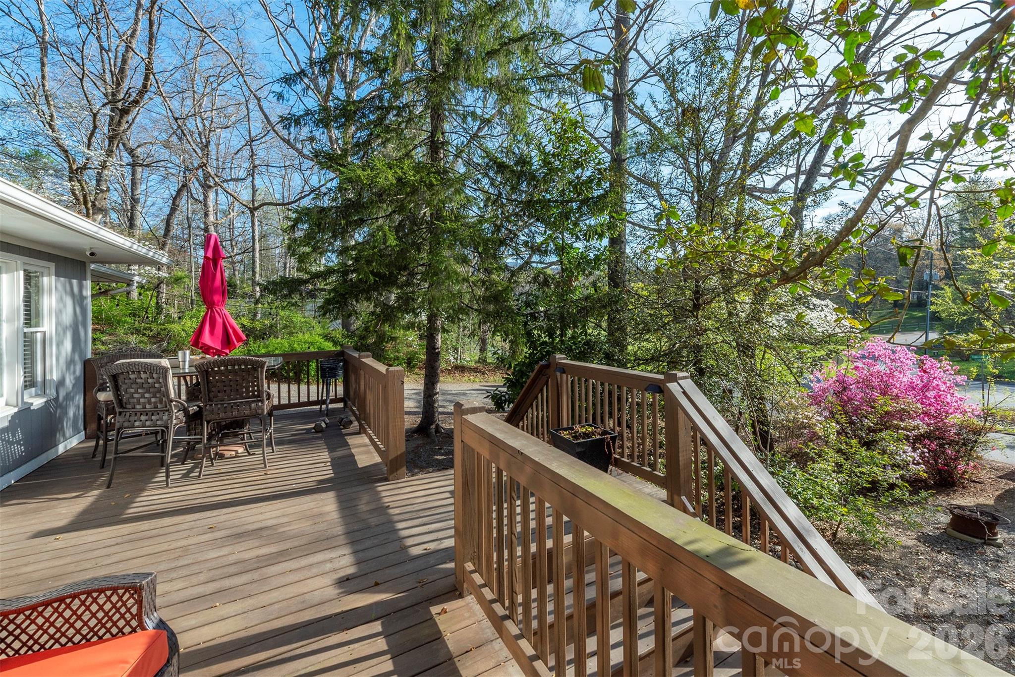 416 S Cherokee Avenue — Black Mountain
