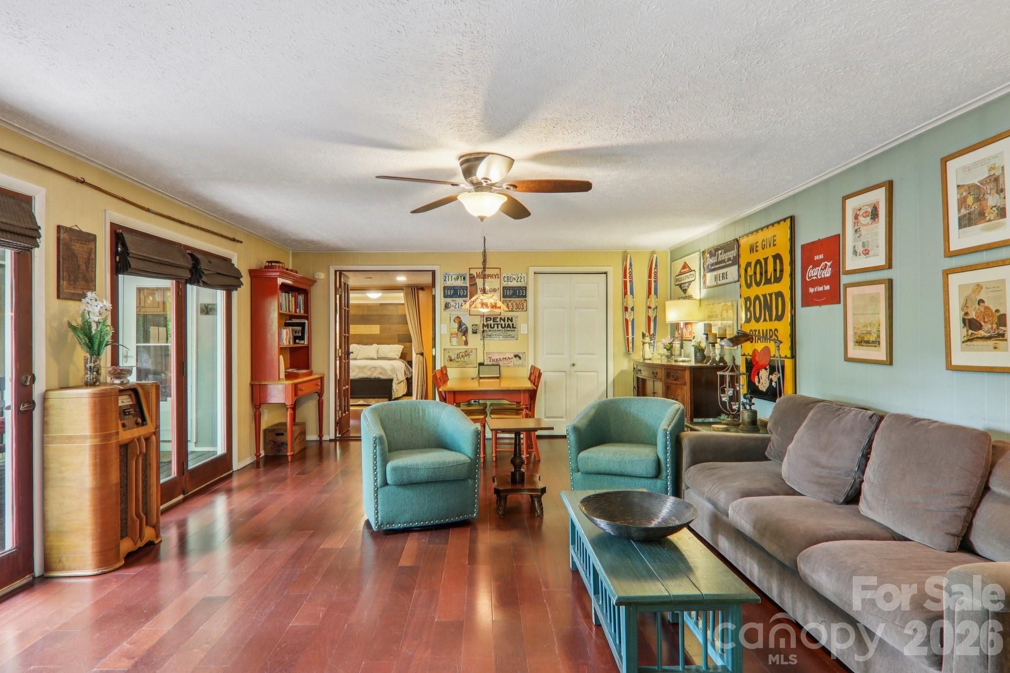 416 S Cherokee Avenue — Black Mountain