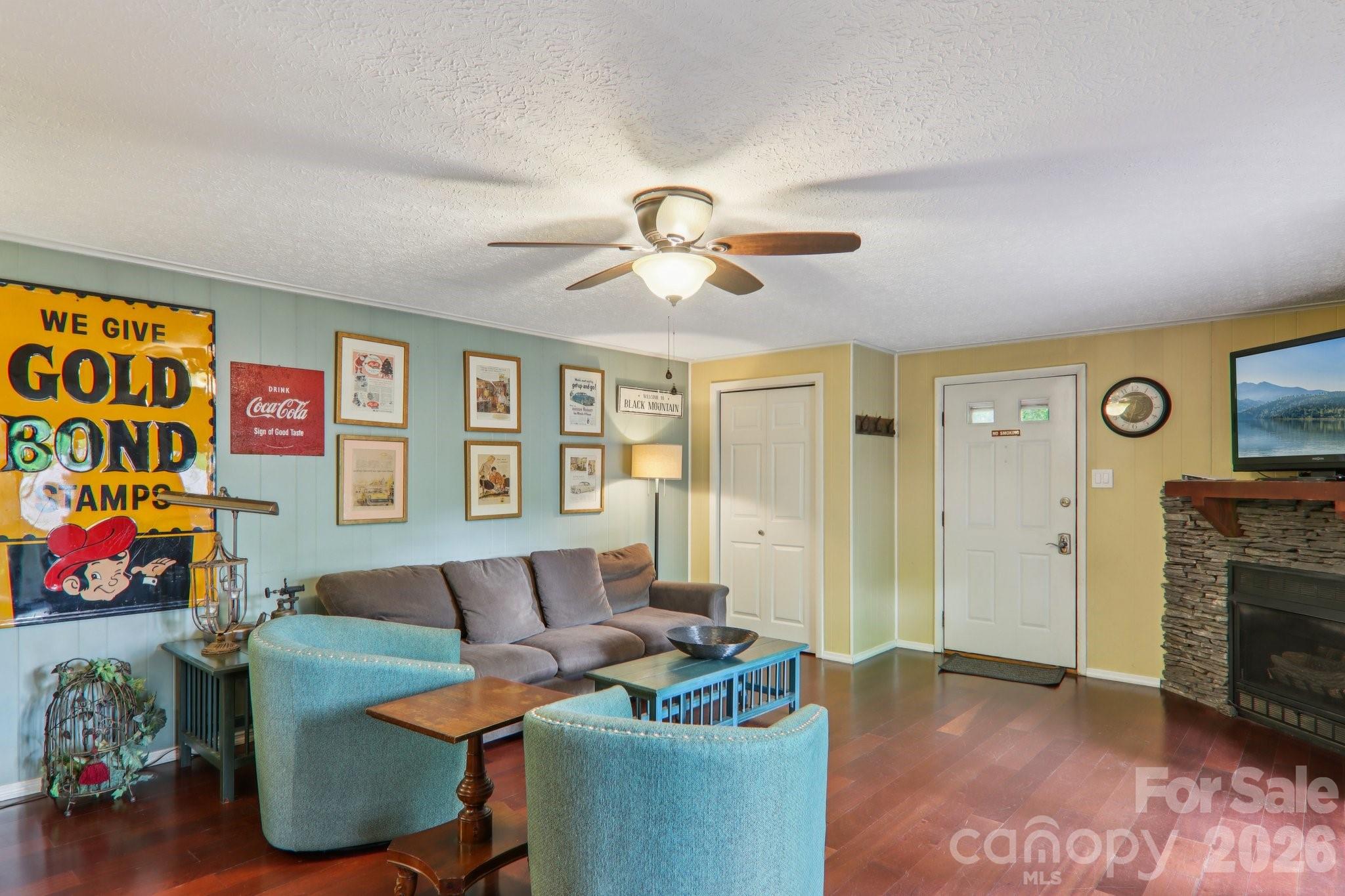 416 S Cherokee Avenue — Black Mountain