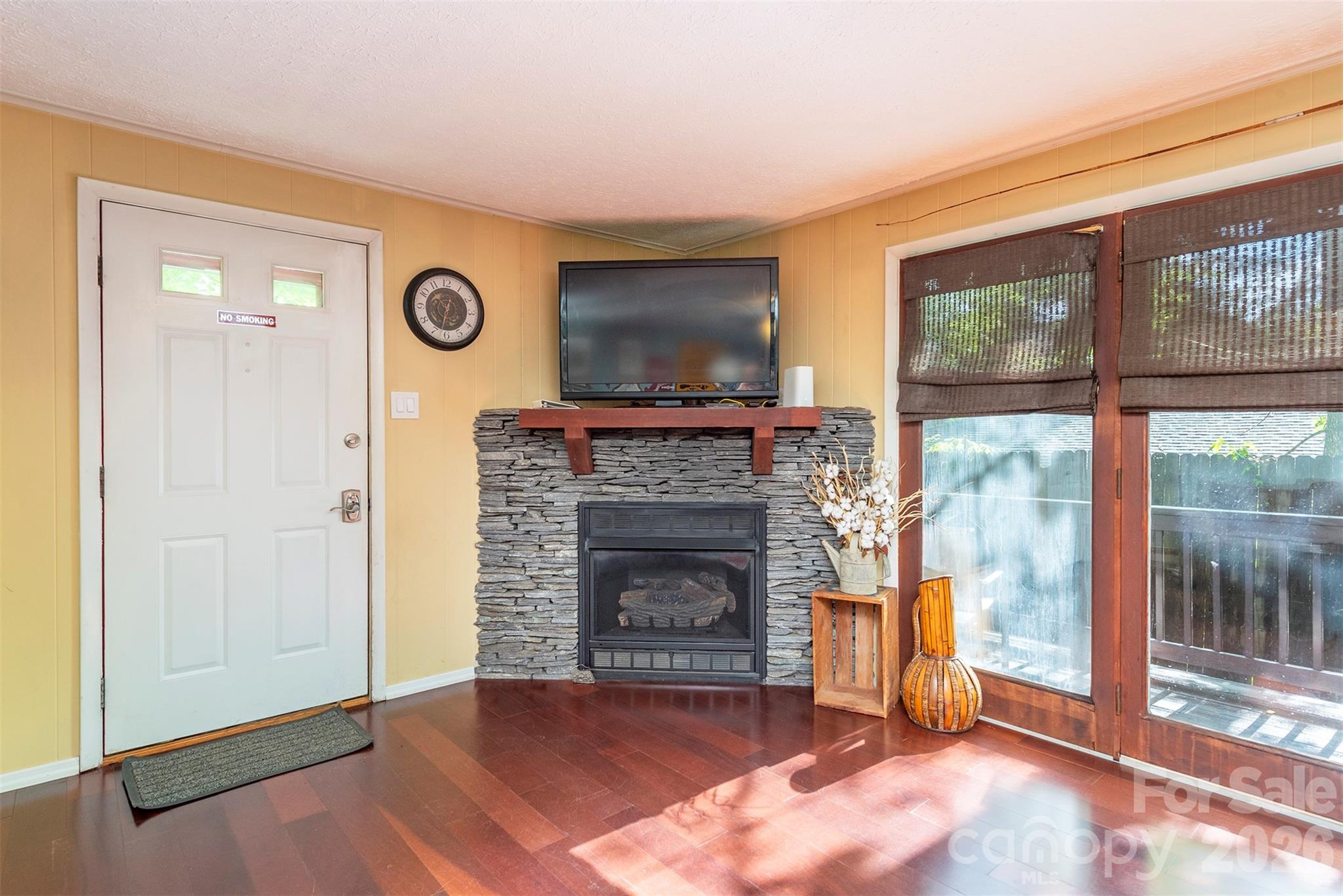 416 S Cherokee Avenue — Black Mountain