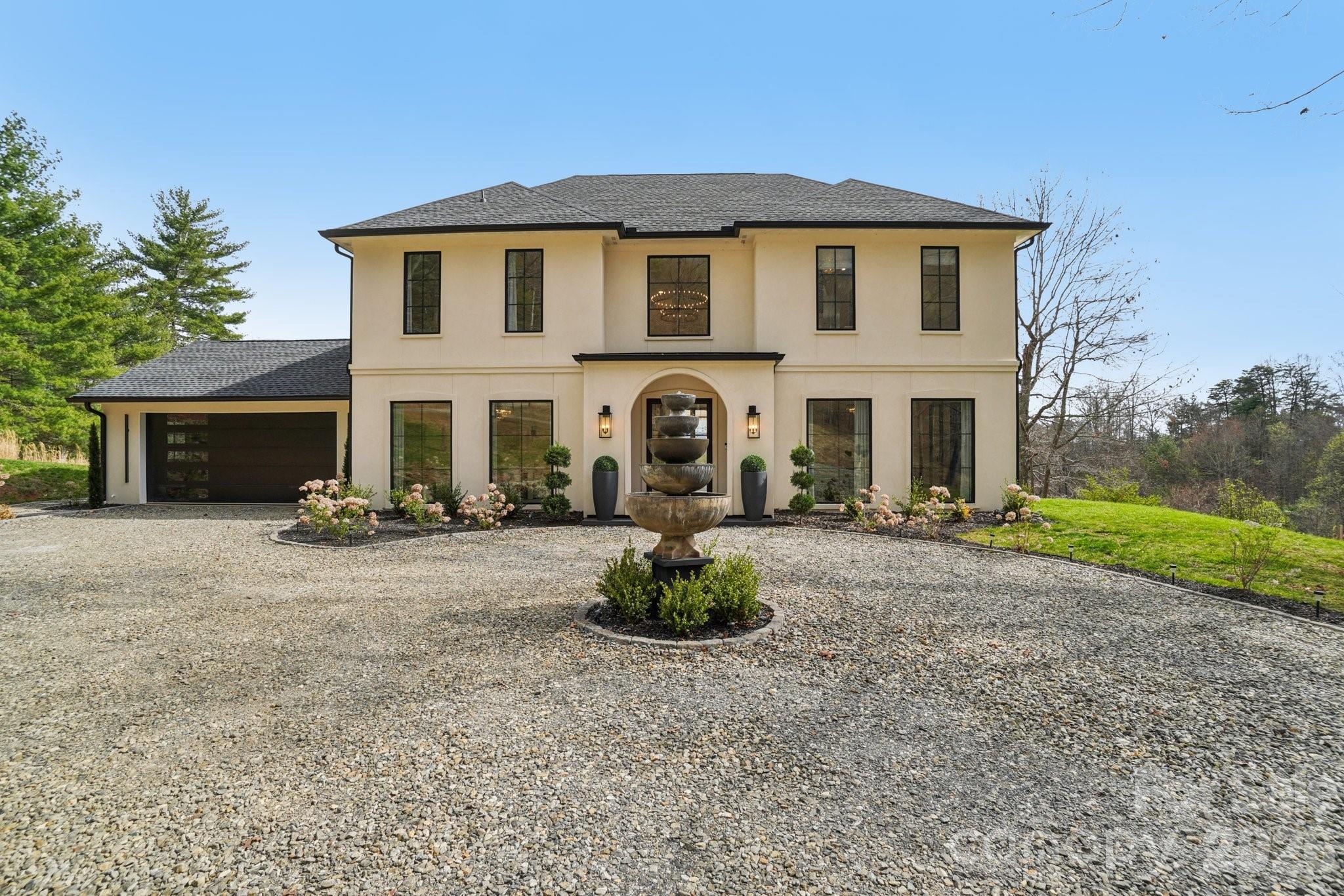 107 Lee Lane — Mars Hill