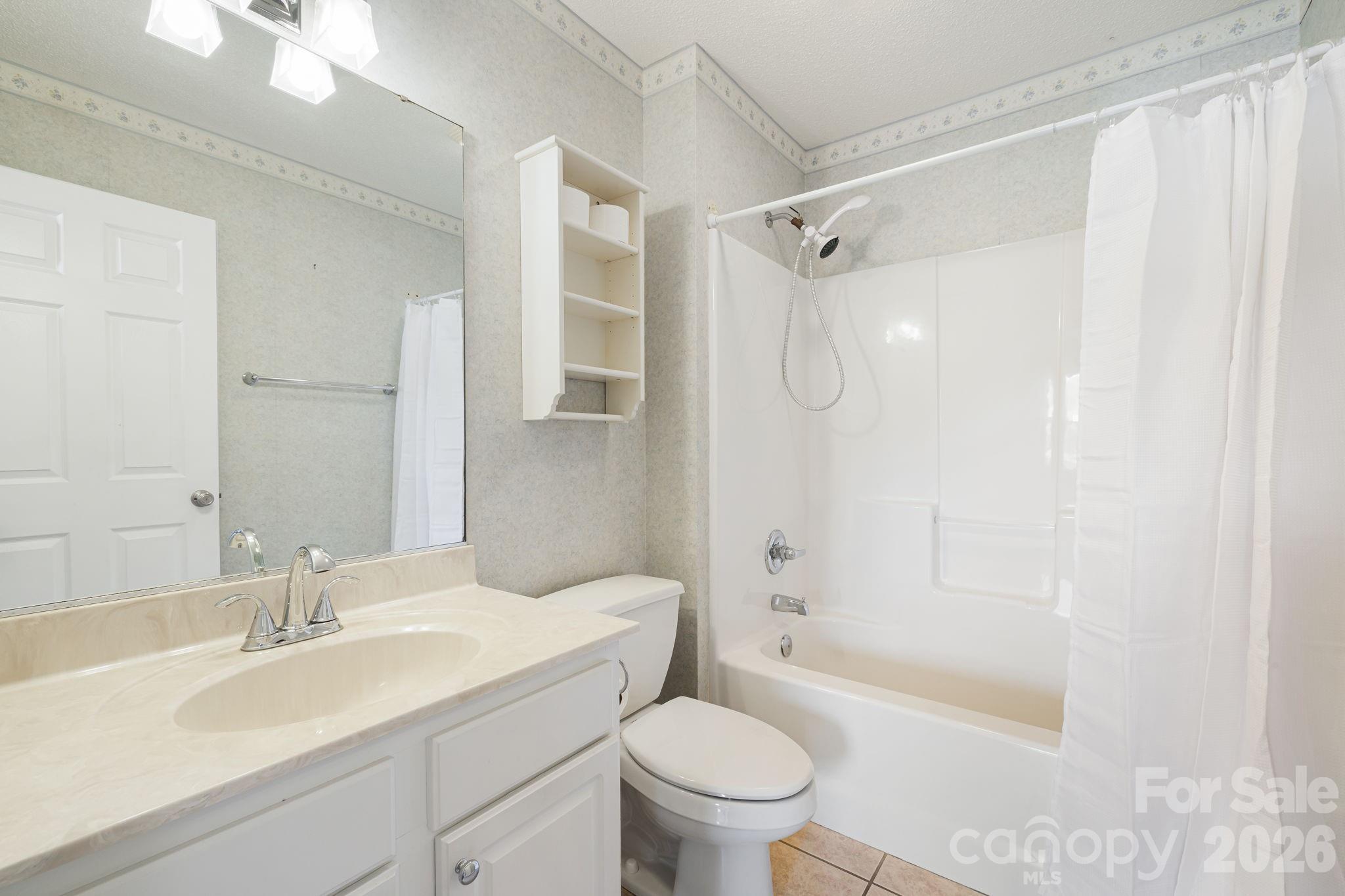 207 Christina Court — Asheville