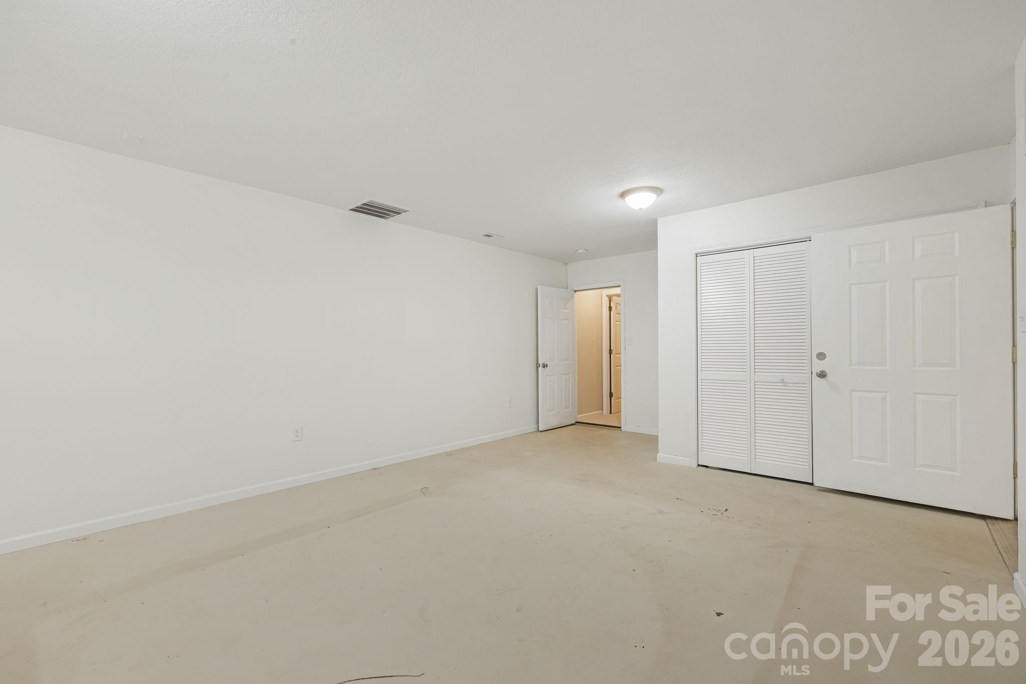 207 Christina Court — Asheville