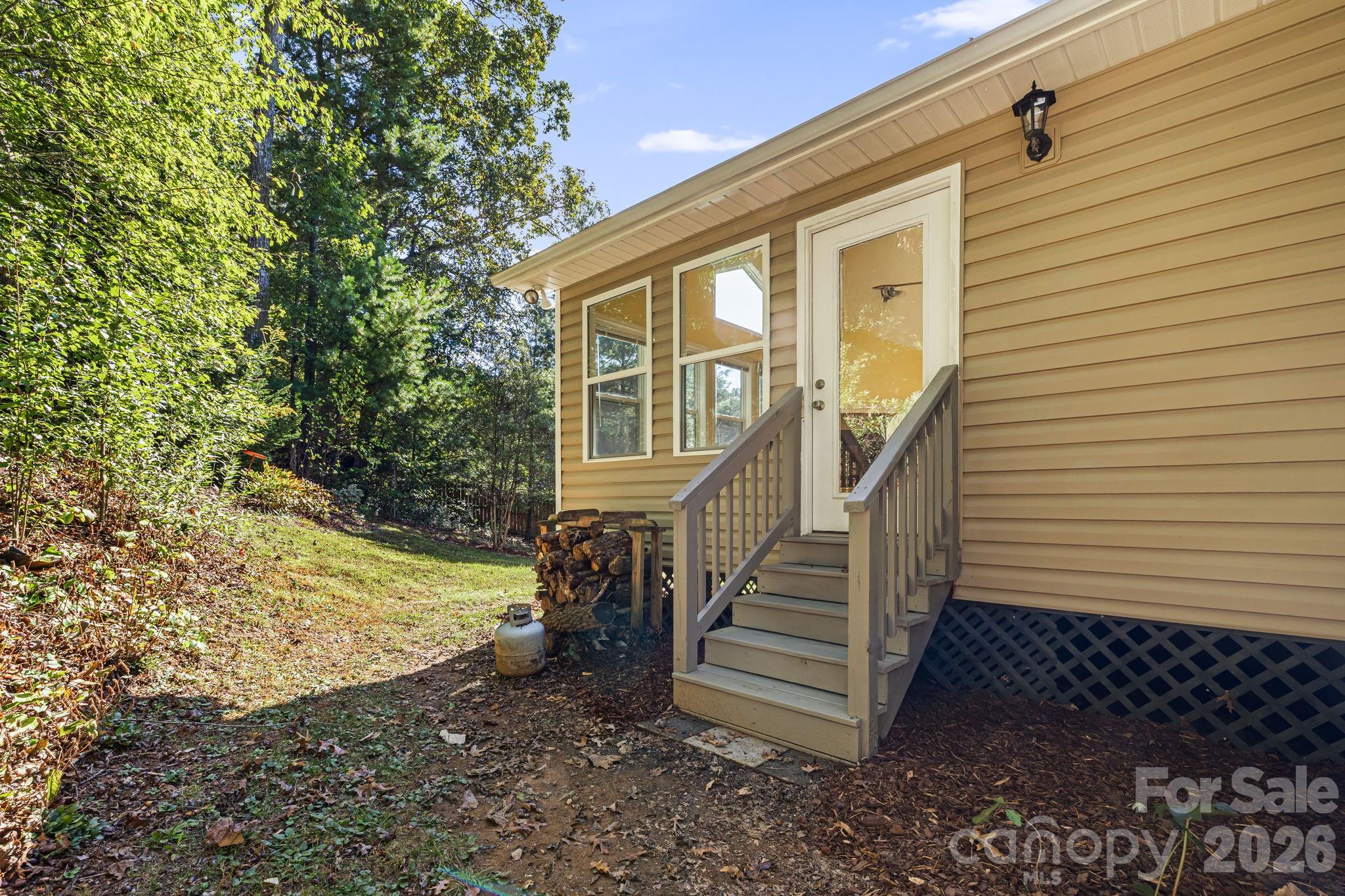 207 Christina Court — Asheville