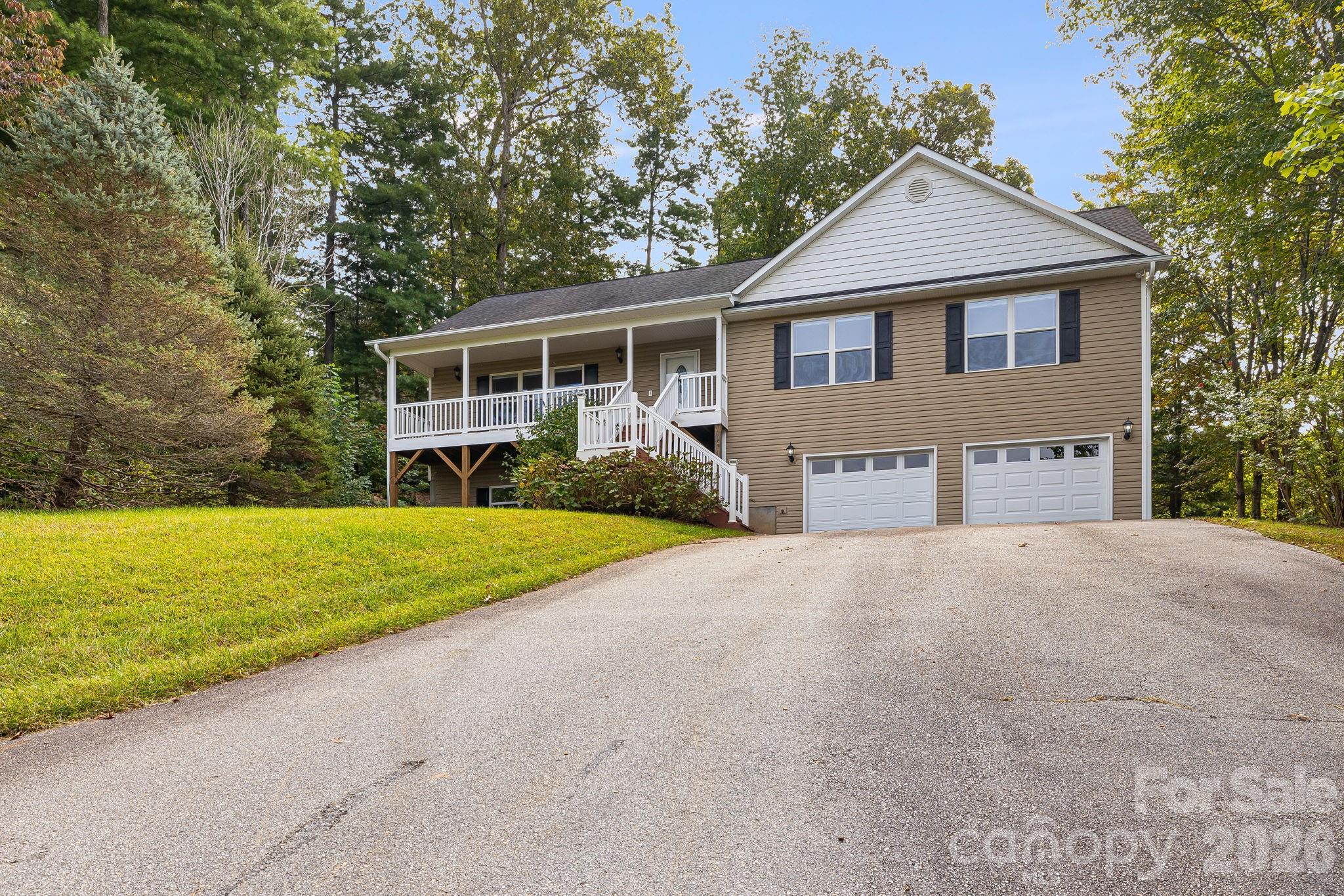 207 Christina Court — Asheville