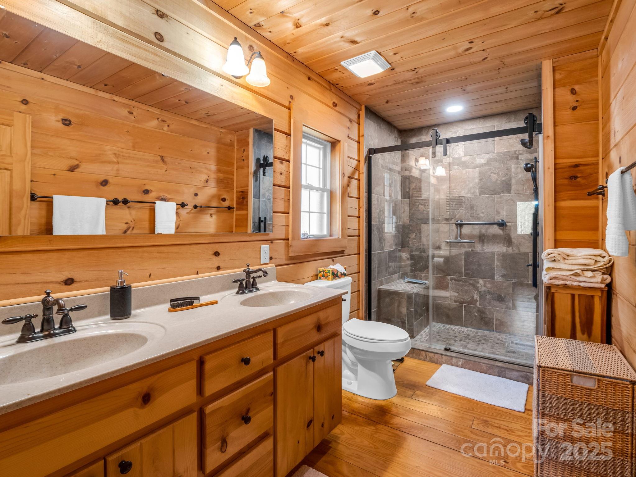 526 River Road — Rutherfordton