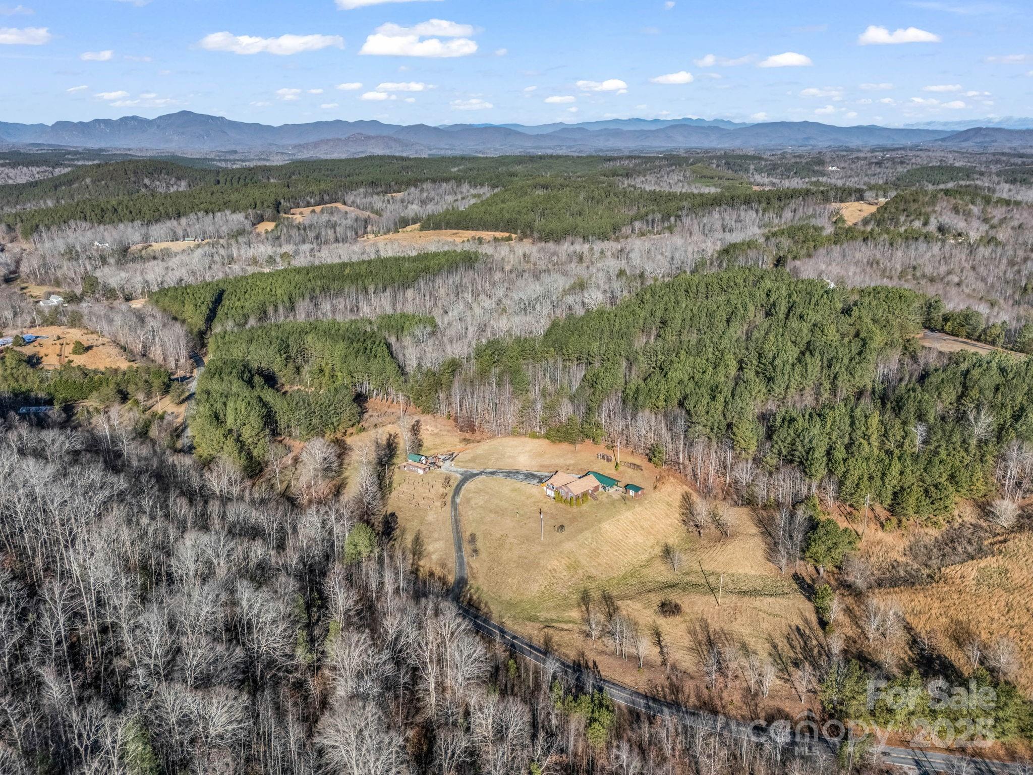 526 River Road — Rutherfordton