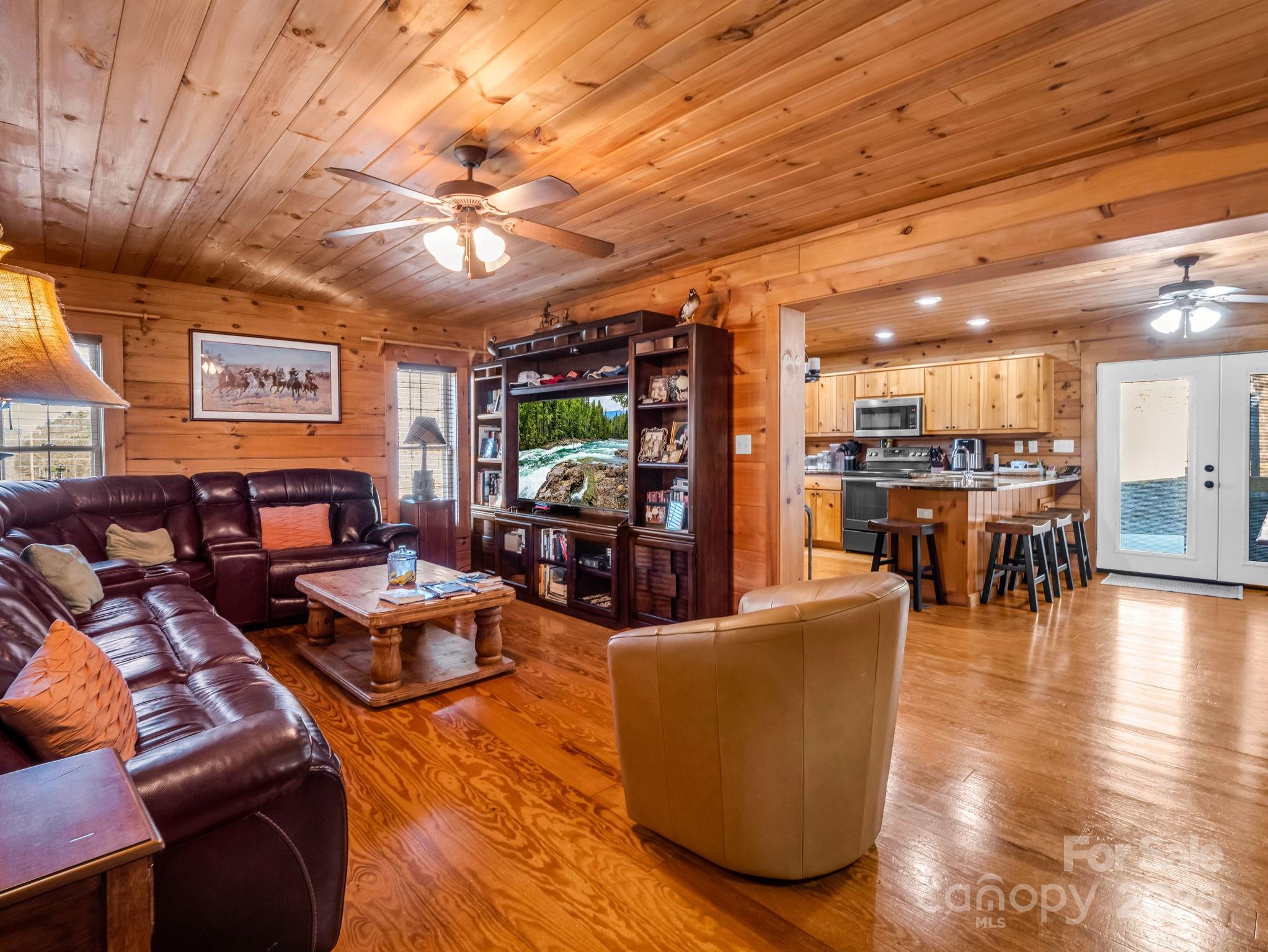 526 River Road — Rutherfordton