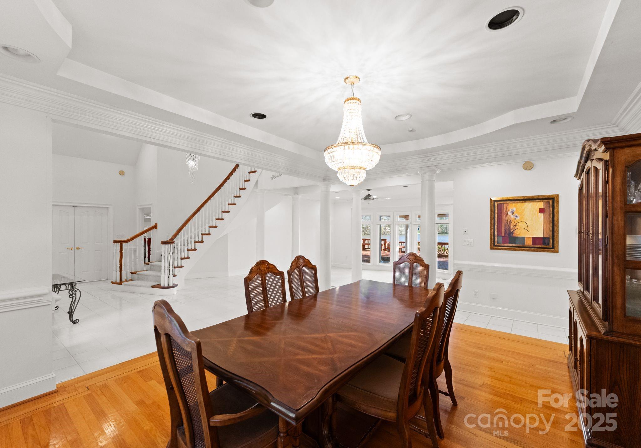 718 Eagle Point Court — Matthews