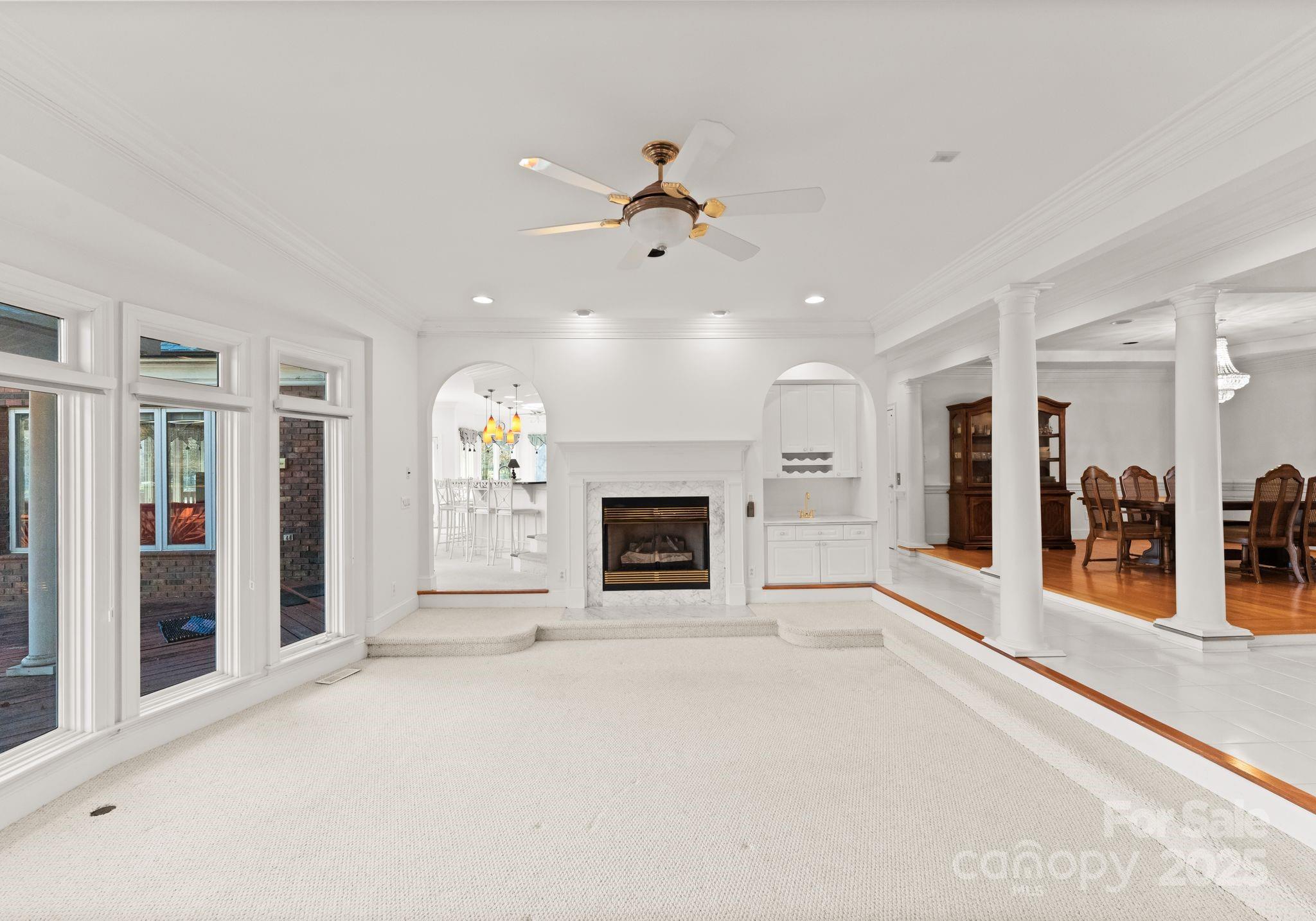 718 Eagle Point Court — Matthews