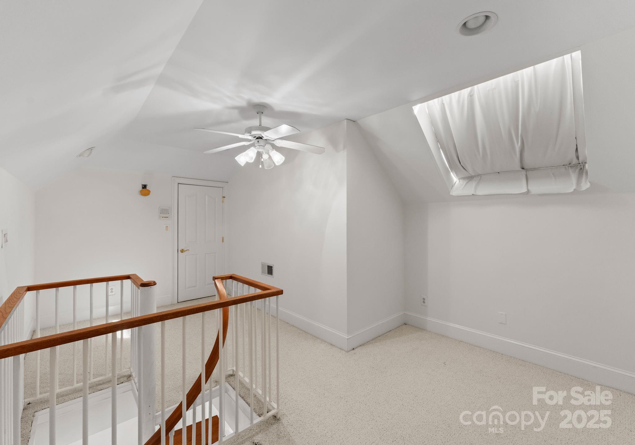 718 Eagle Point Court — Matthews