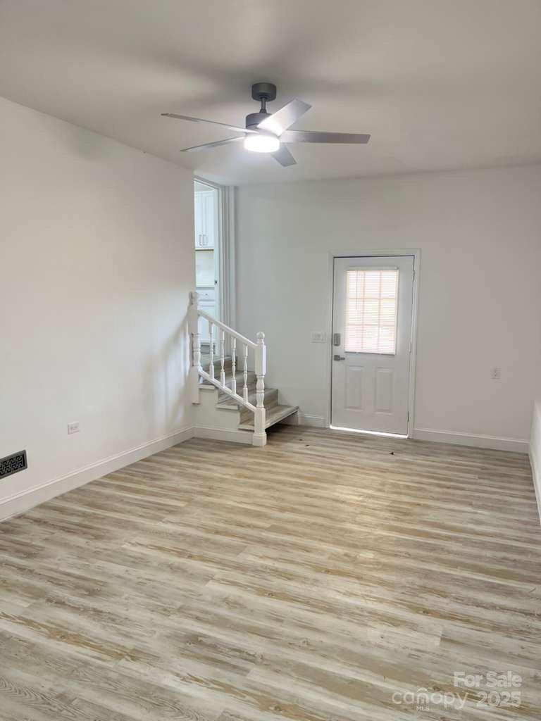 1073 Springdale Drive — Maiden