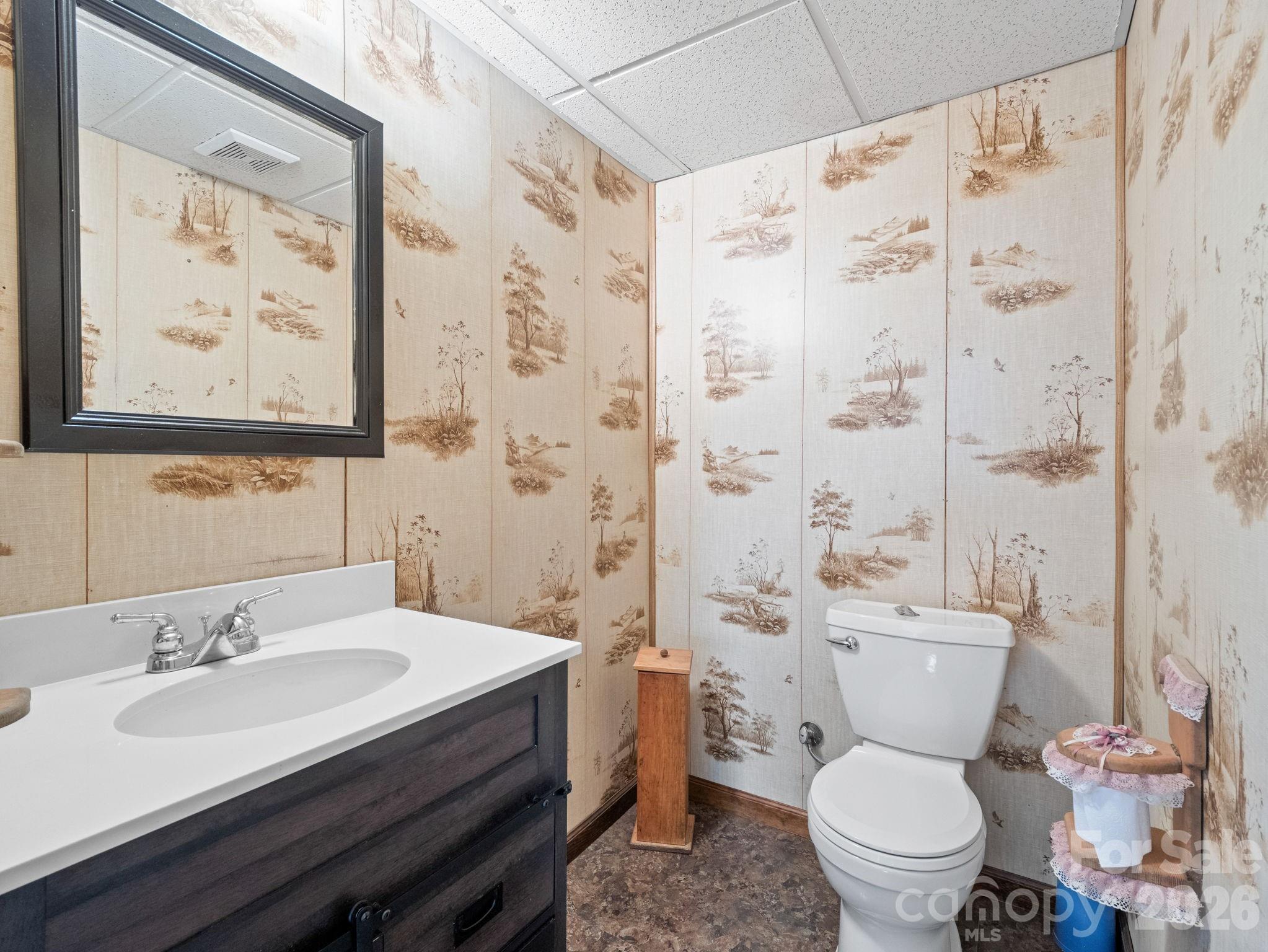 111 Buckeye Road — Lake Lure