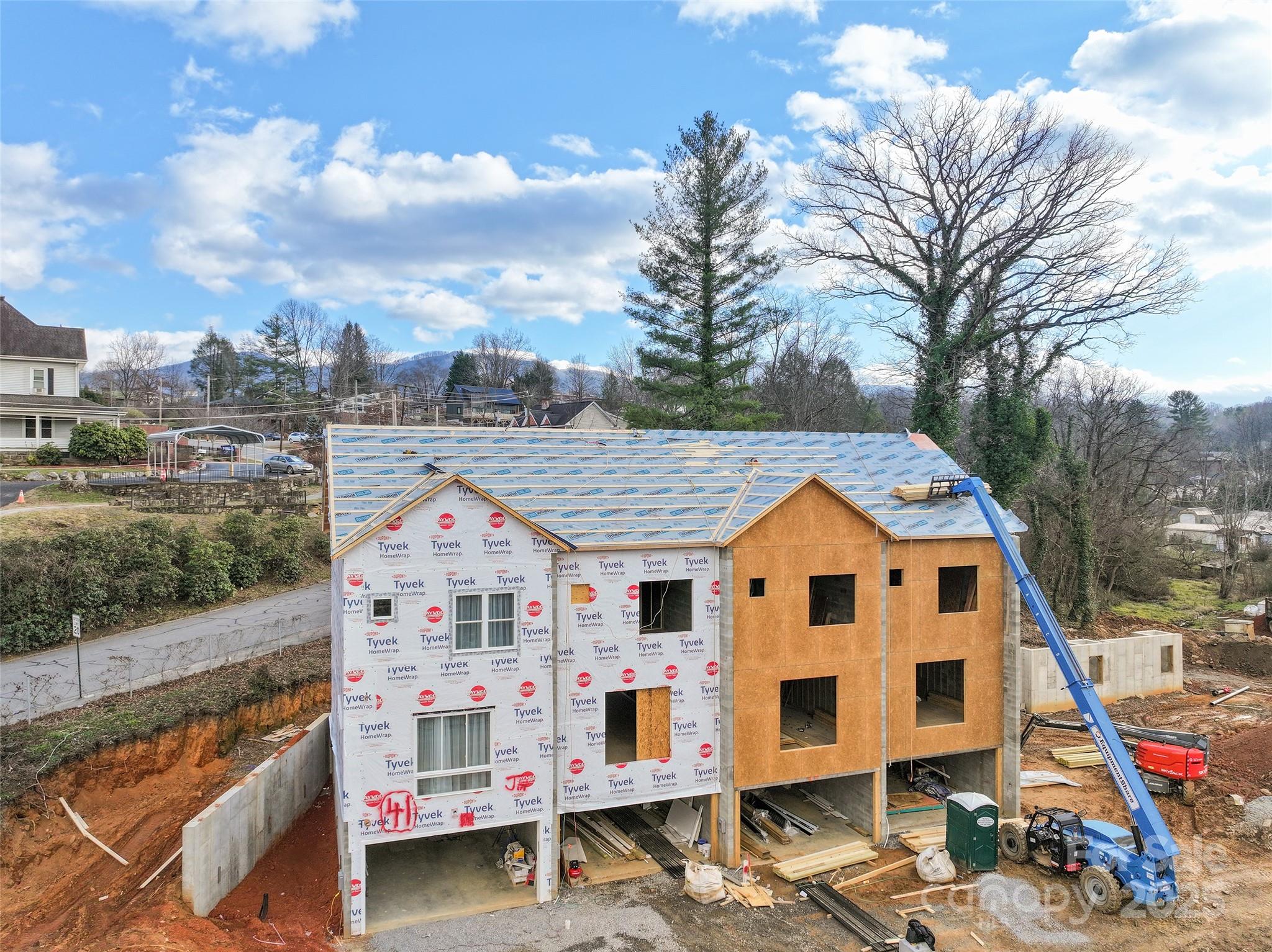 41 Richland Street — Waynesville