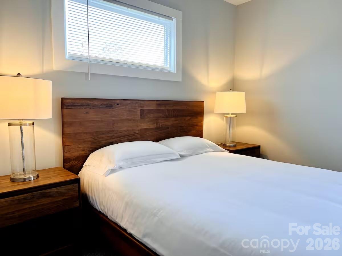 1063 Riverside Drive — Asheville