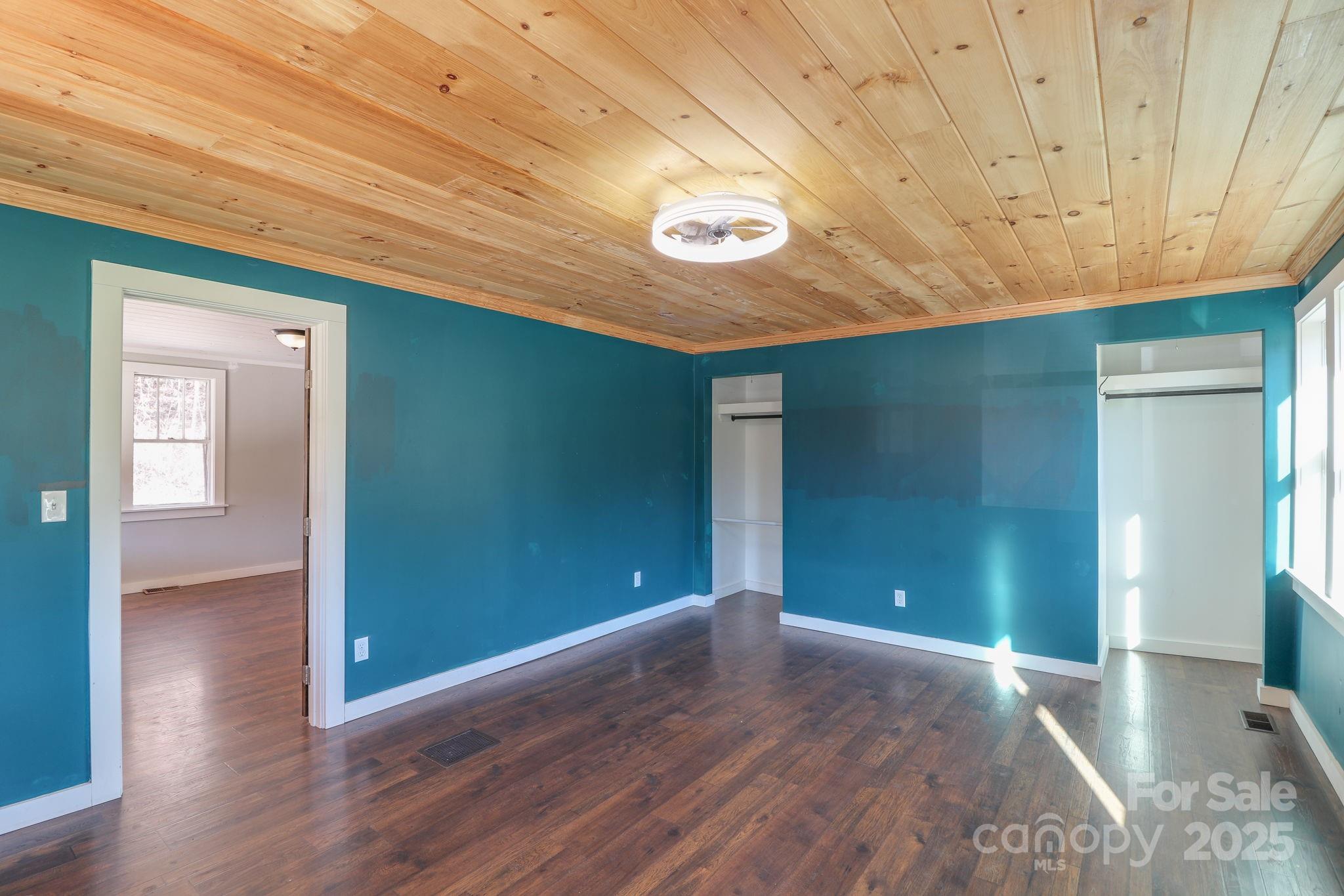1108 Jenkins Valley Road — Alexander