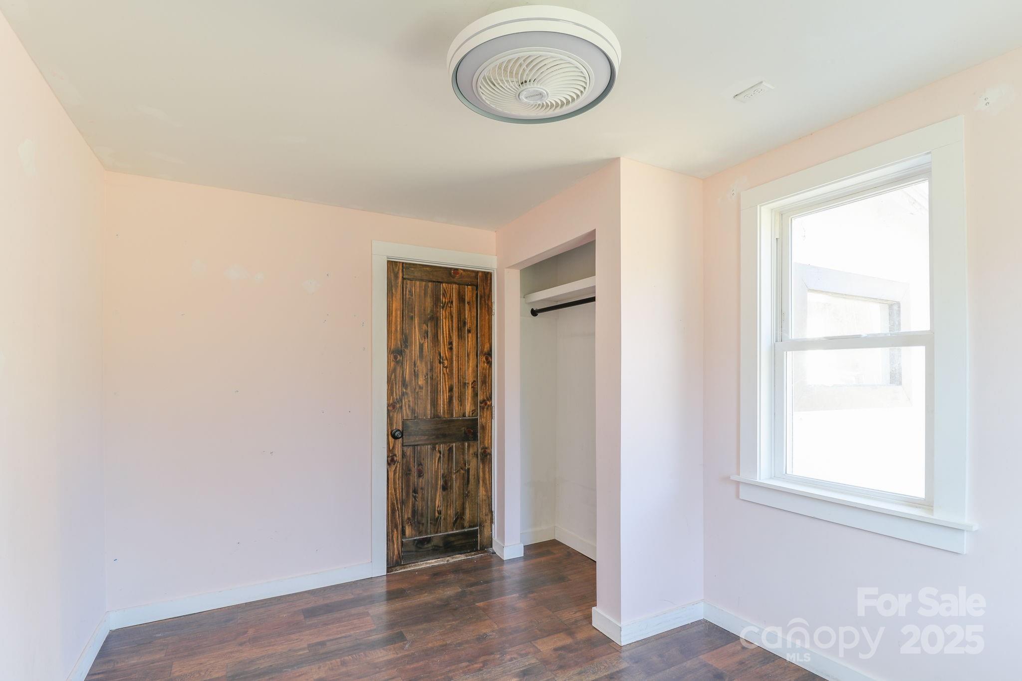 1108 Jenkins Valley Road — Alexander
