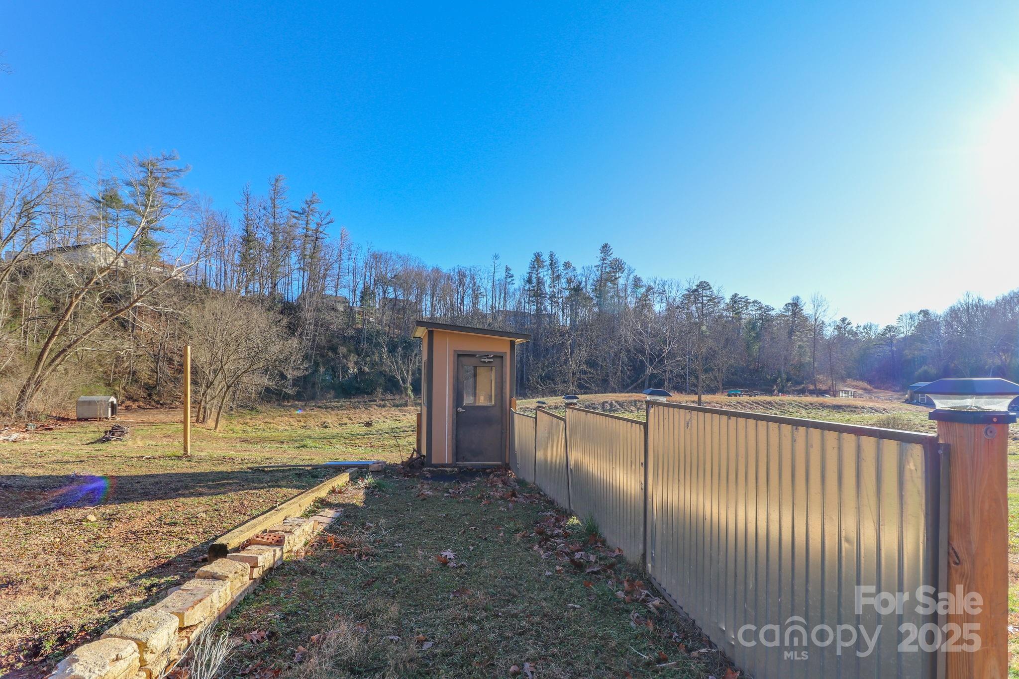 1108 Jenkins Valley Road — Alexander
