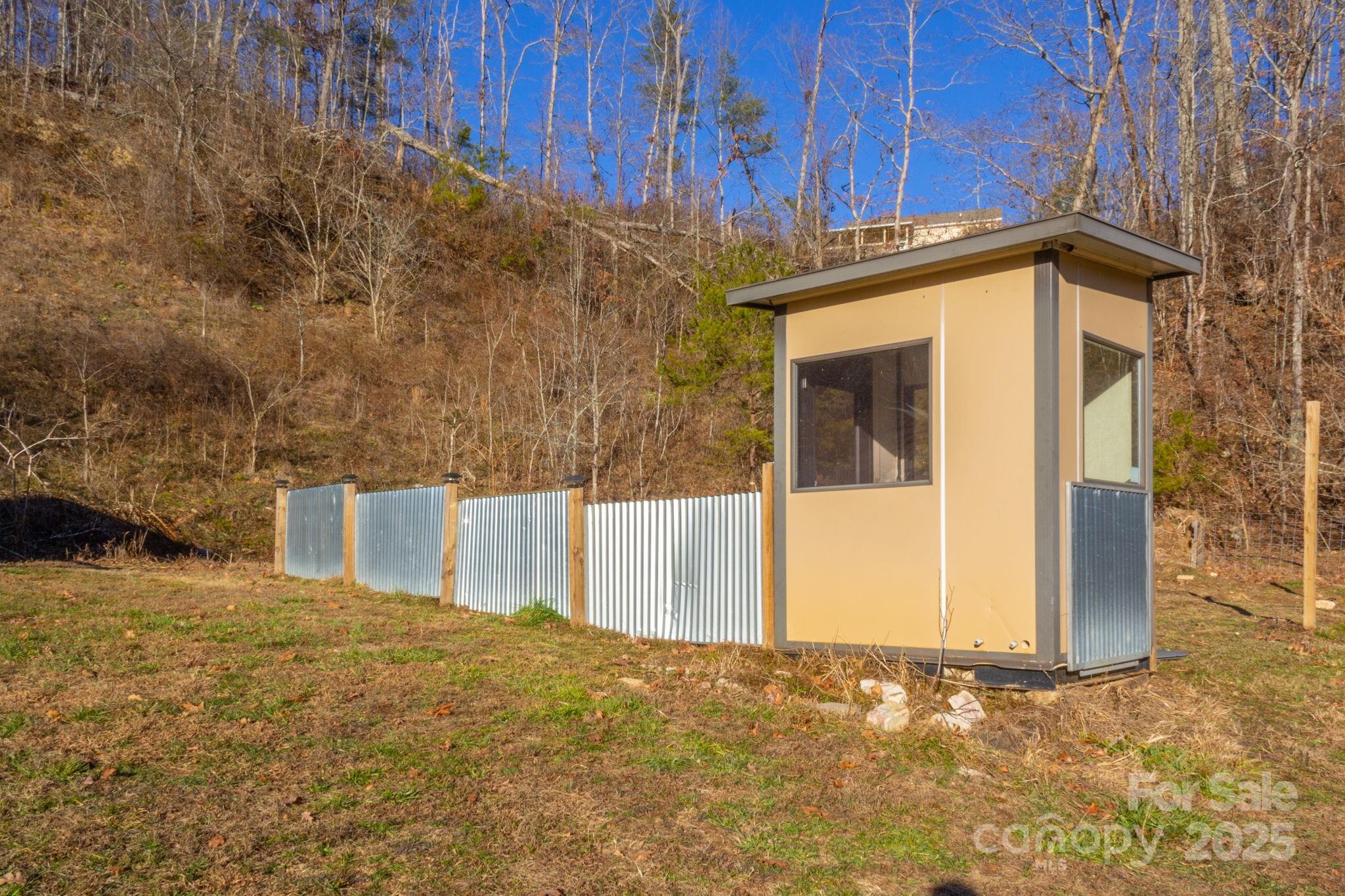 1108 Jenkins Valley Road — Alexander