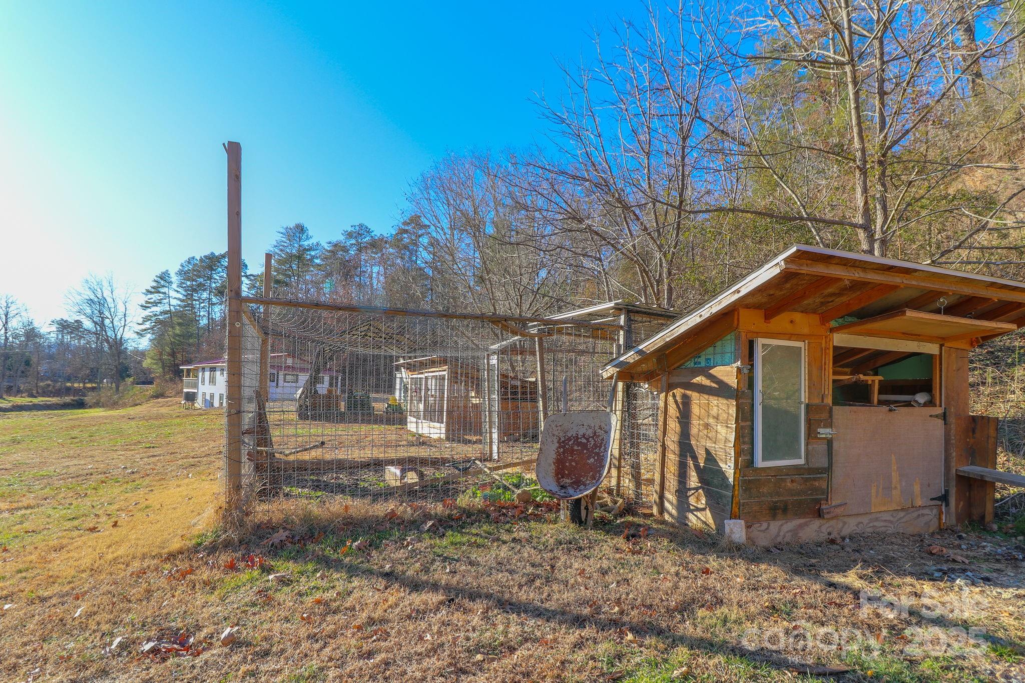 1108 Jenkins Valley Road — Alexander