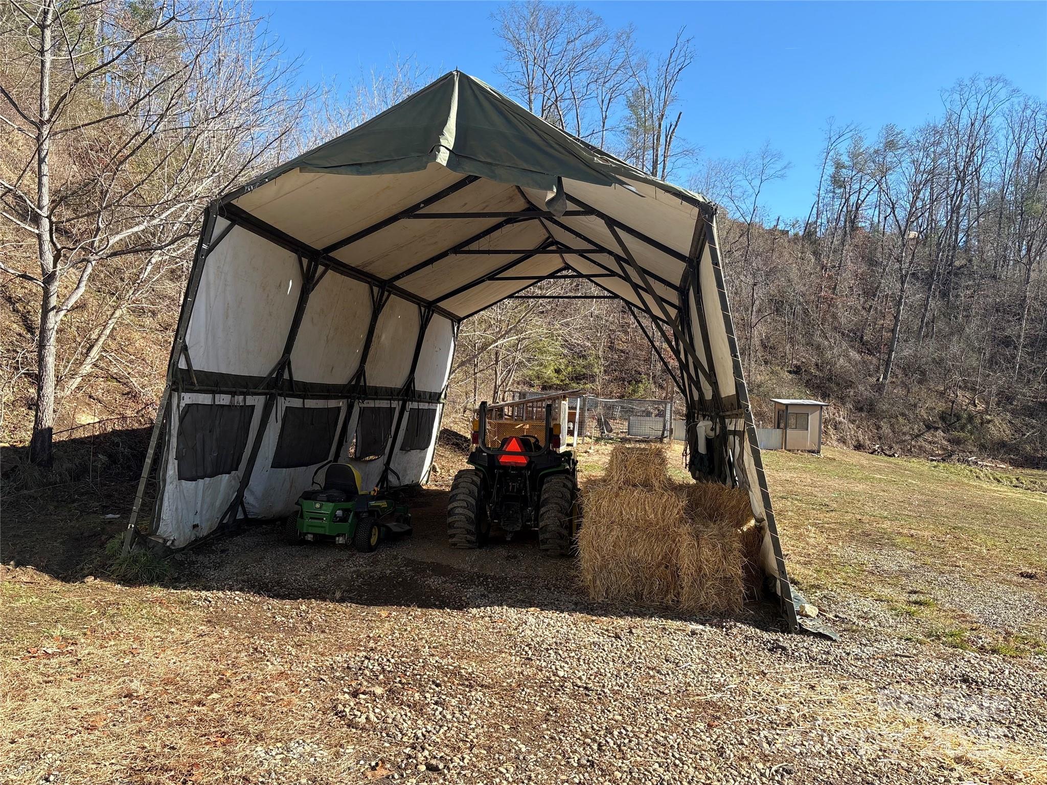 1108 Jenkins Valley Road — Alexander