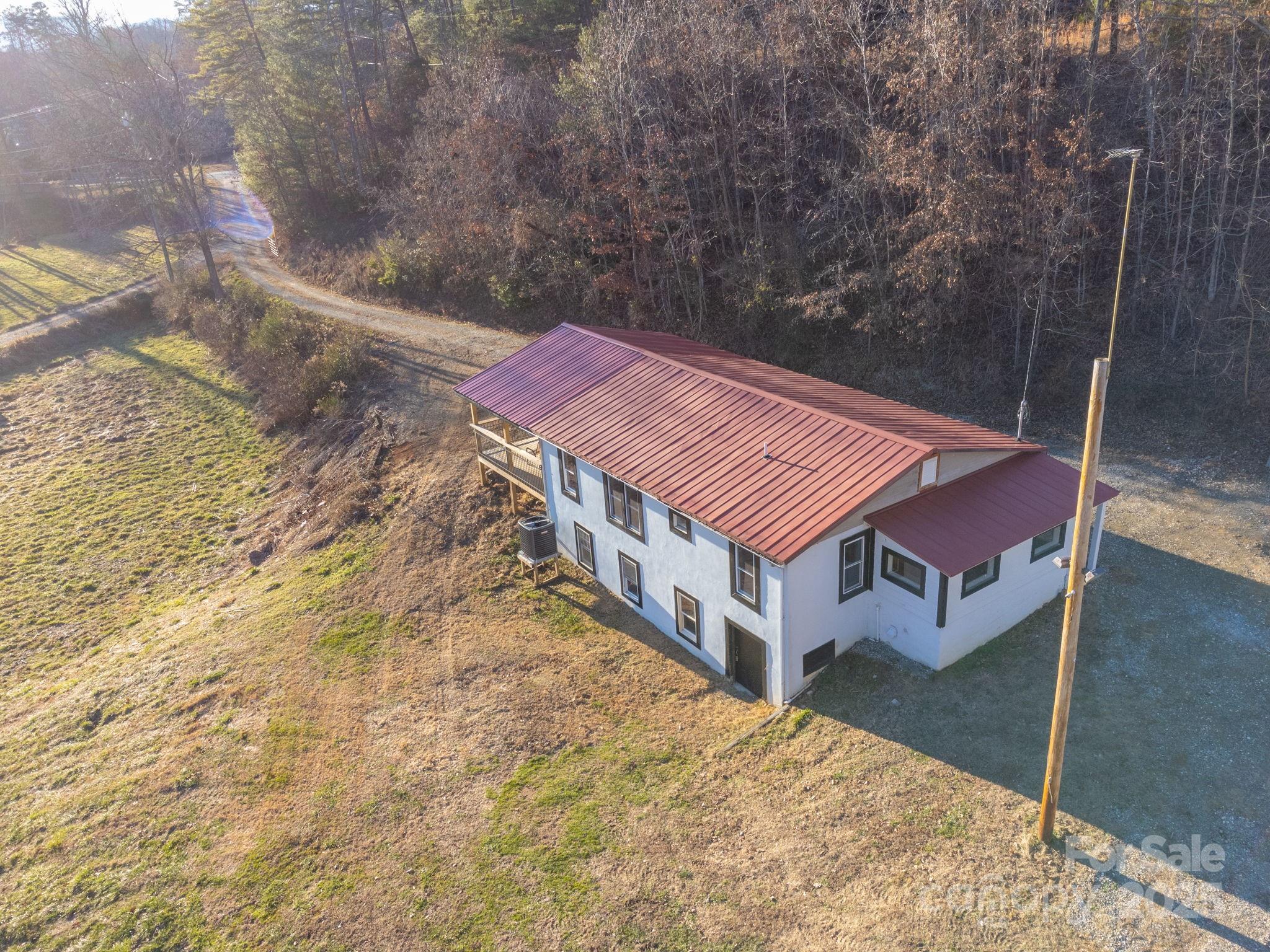 1108 Jenkins Valley Road — Alexander