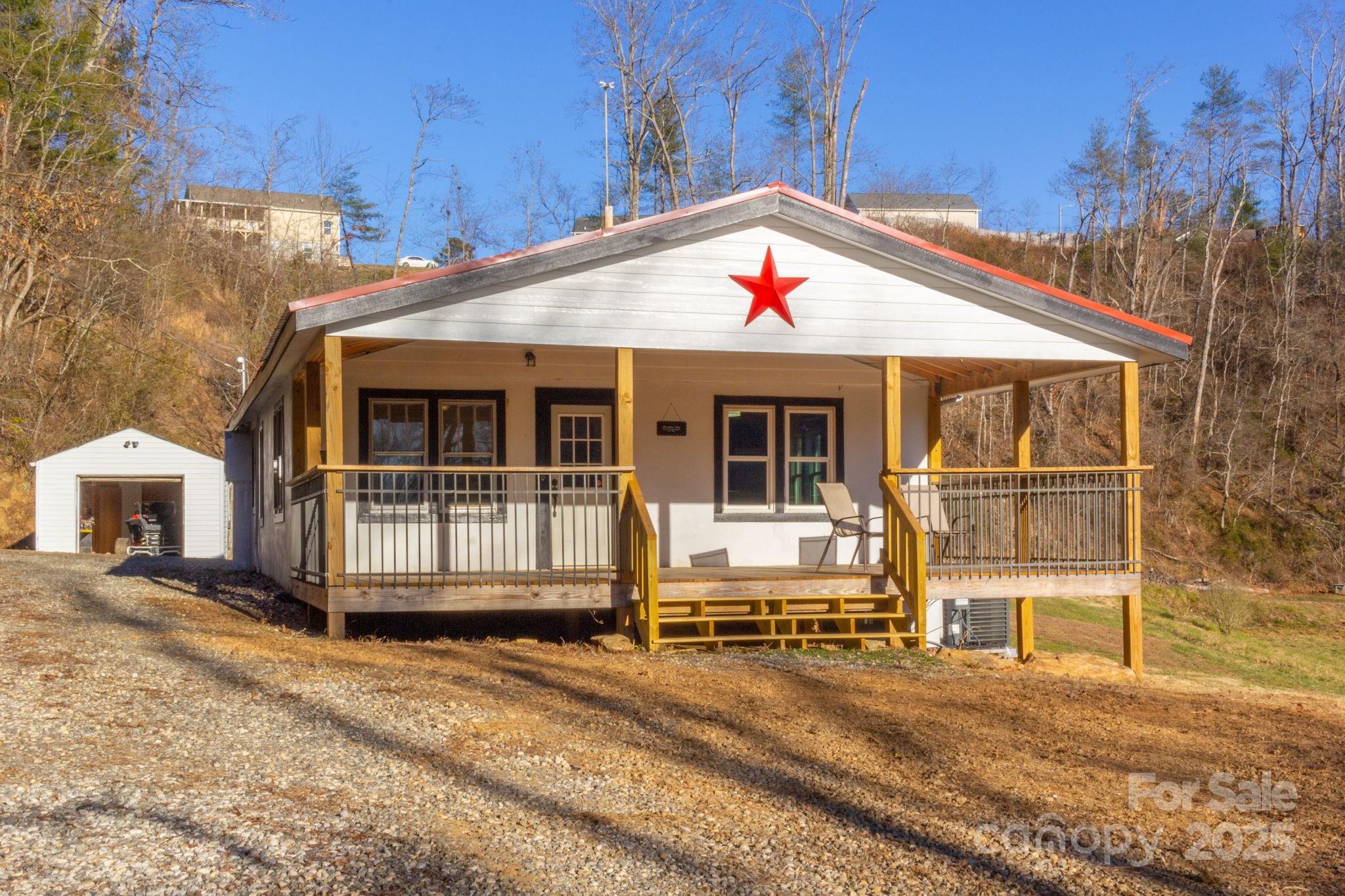 1108 Jenkins Valley Road — Alexander