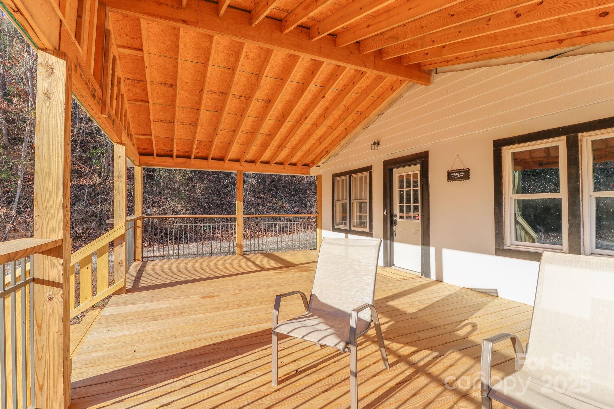 1108 Jenkins Valley Road — Alexander