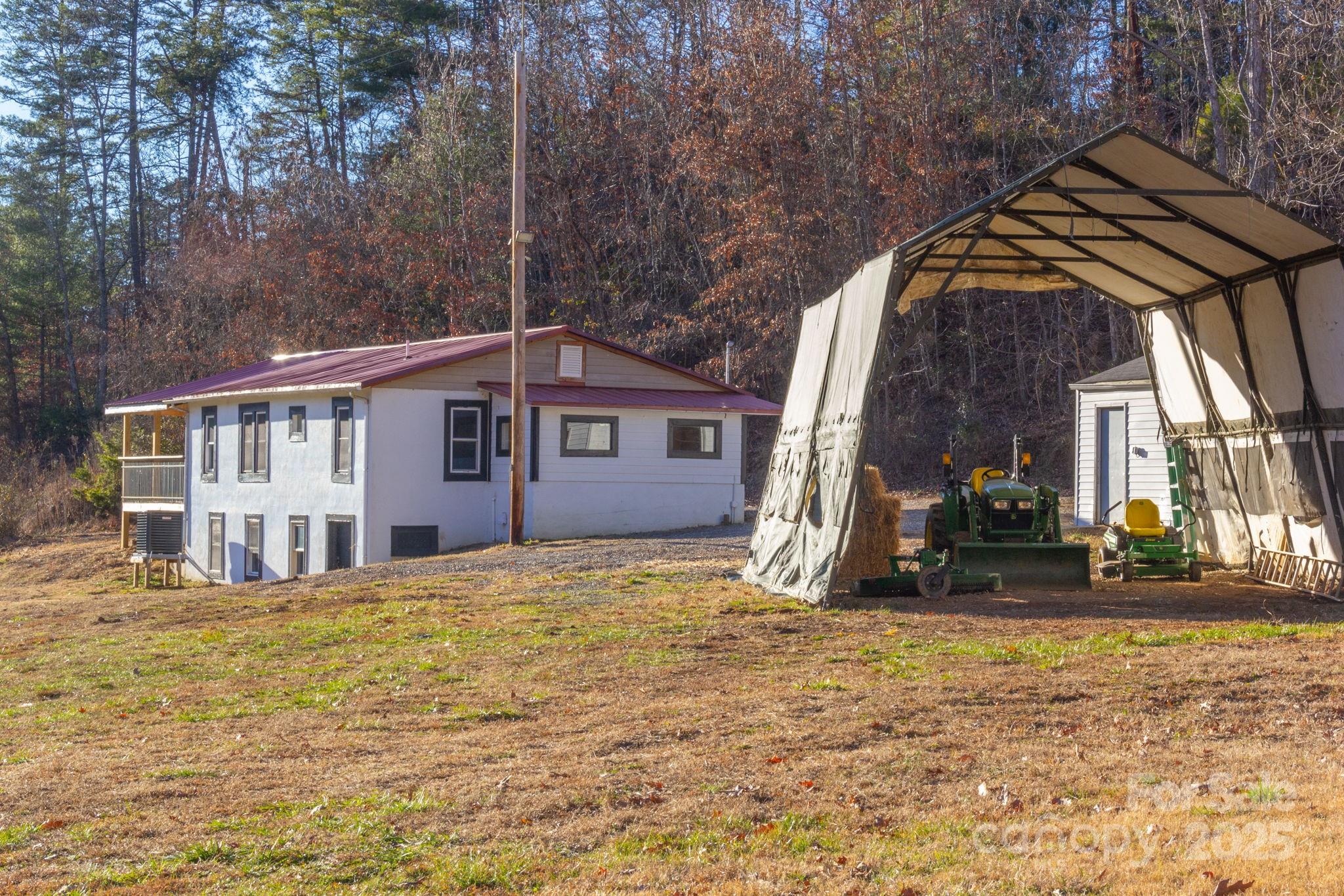1108 Jenkins Valley Road — Alexander