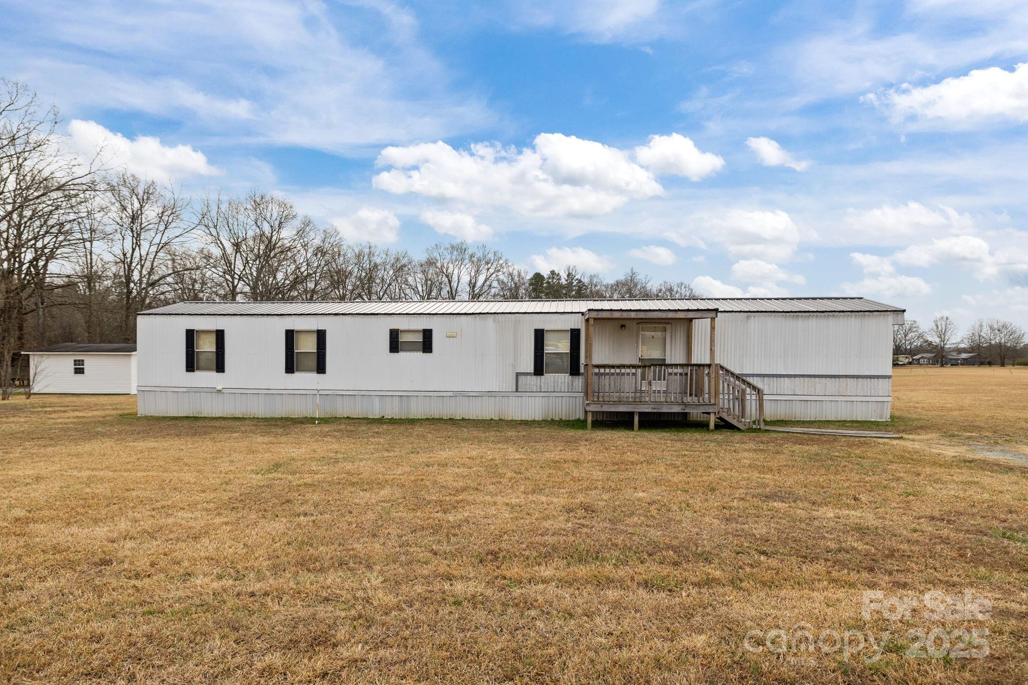 2909 New Town Road — Monroe