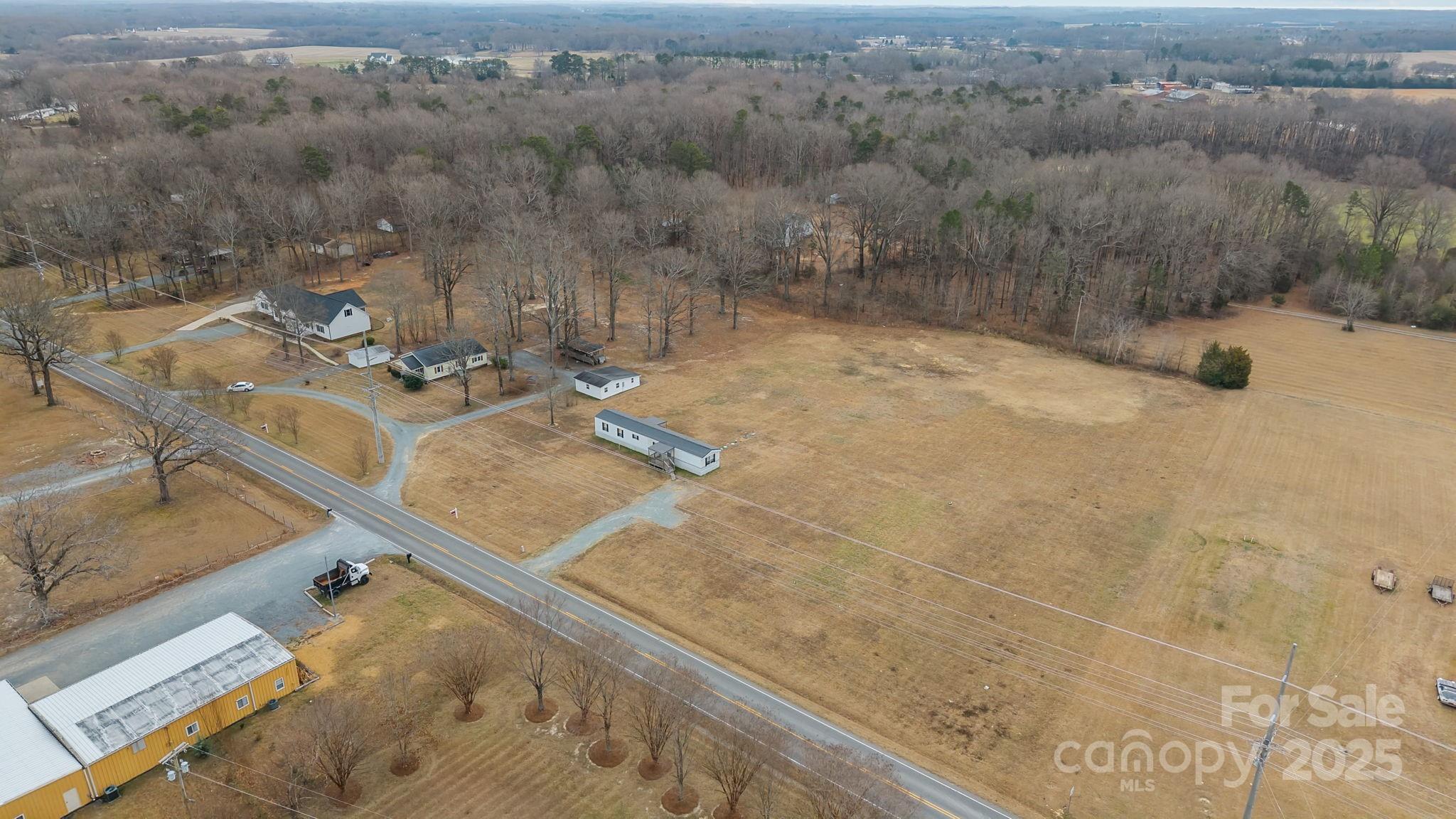 2909 New Town Road — Monroe