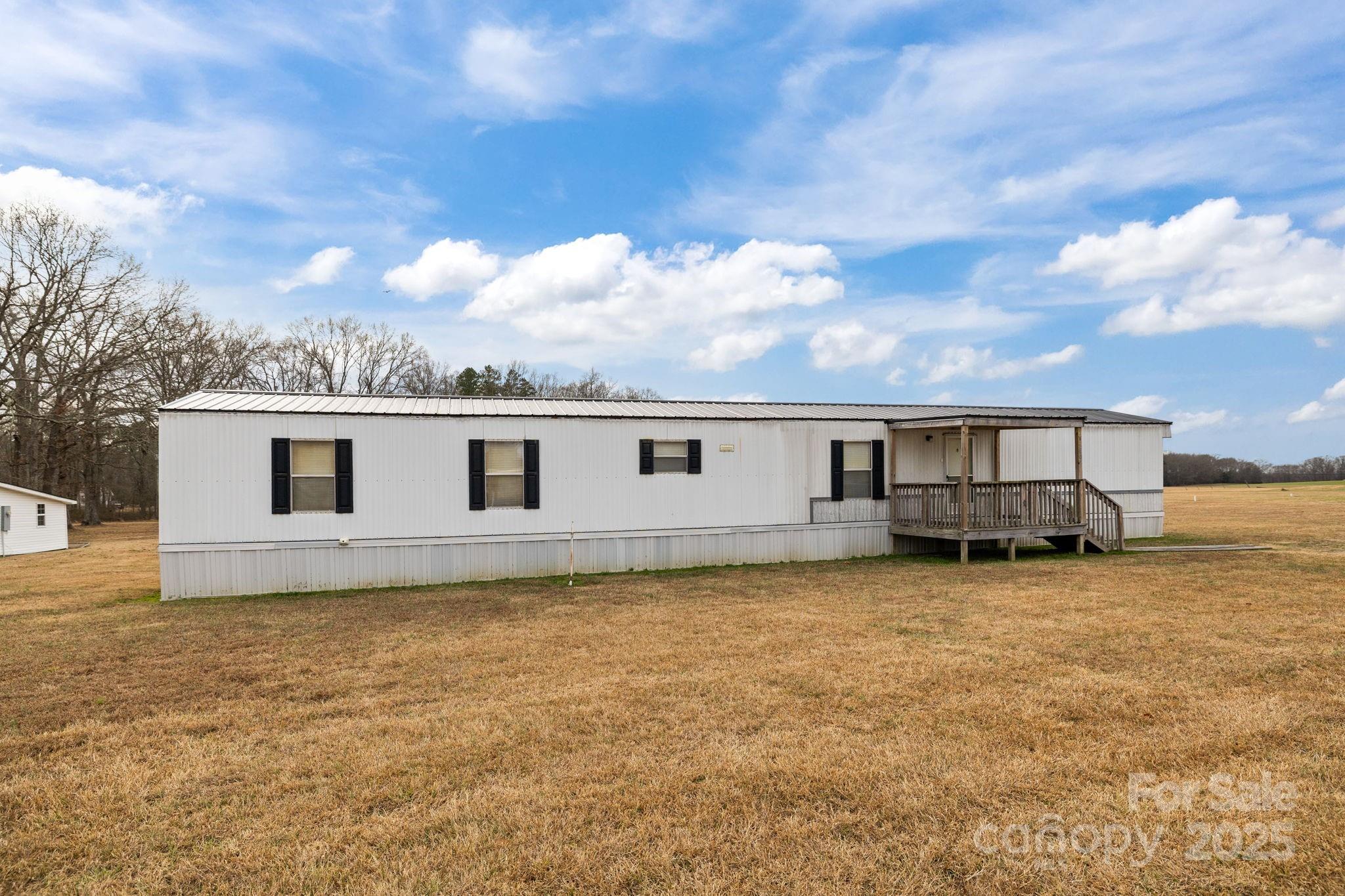 2909 New Town Road — Monroe