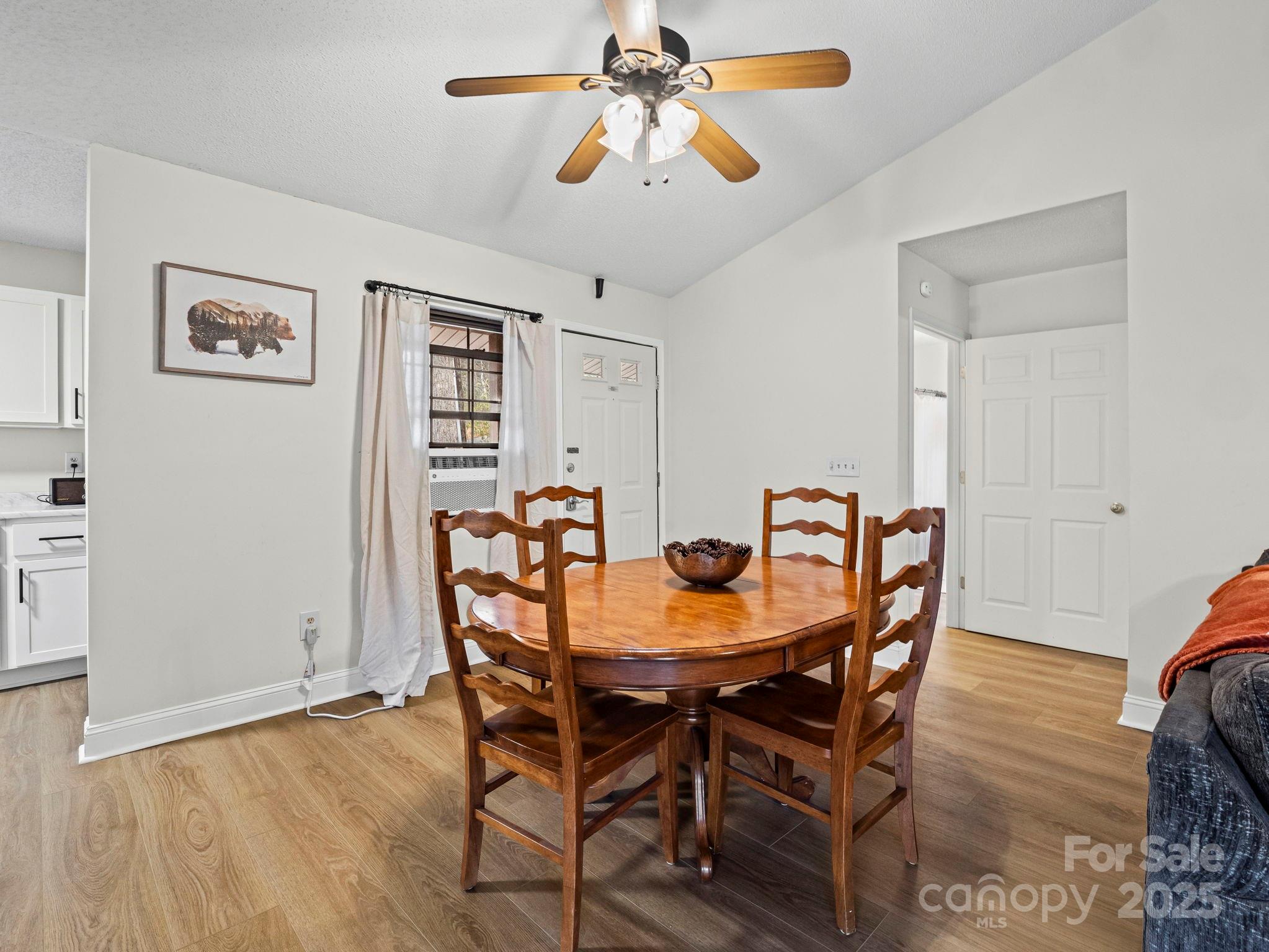950 Main Street #5 — Chimney Rock