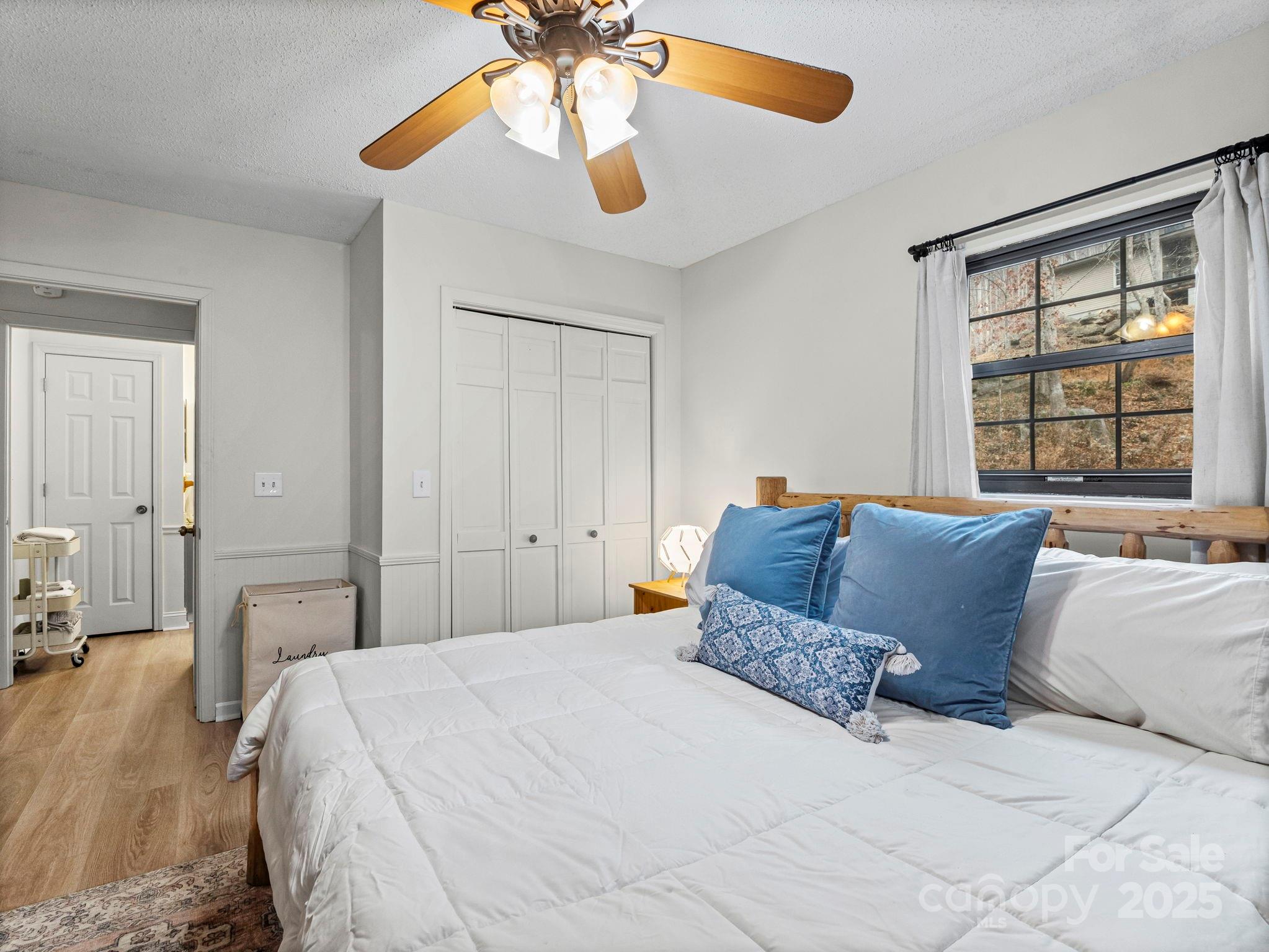 950 Main Street #5 — Chimney Rock