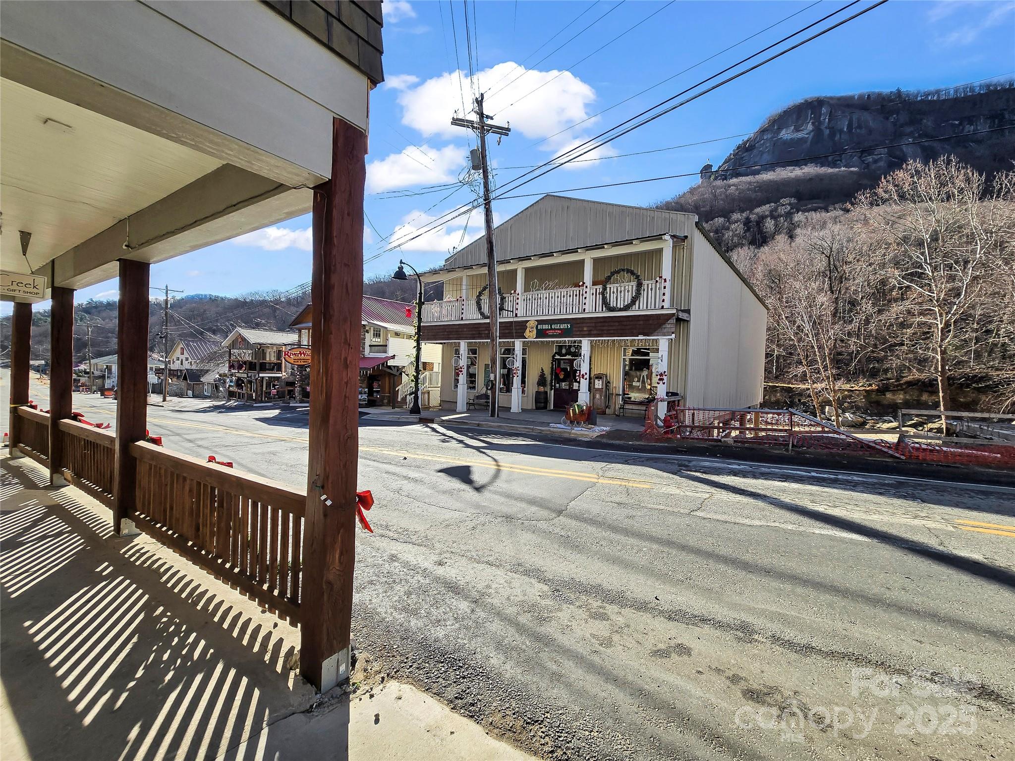 950 Main Street #5 — Chimney Rock