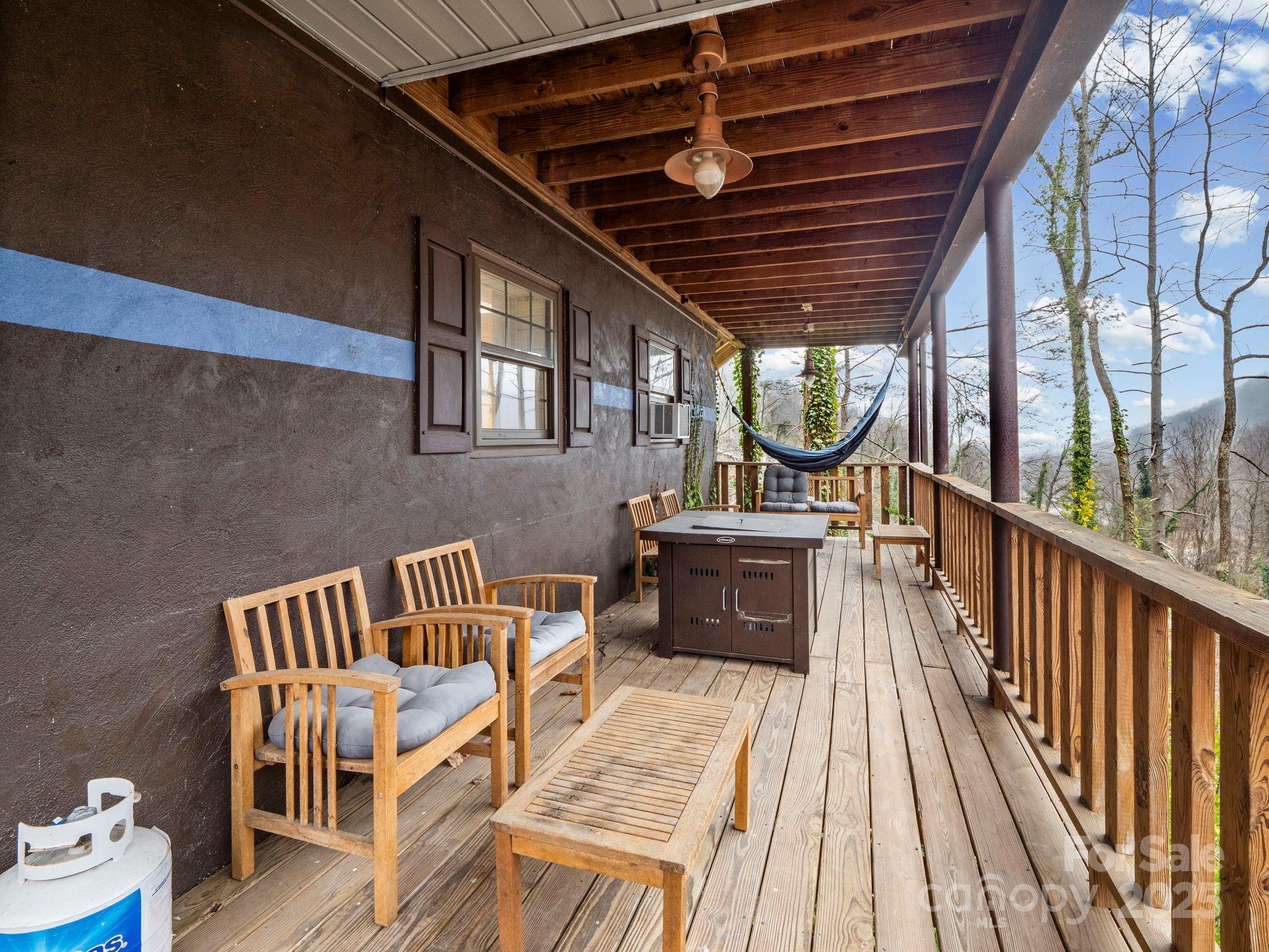 950 Main Street #5 — Chimney Rock