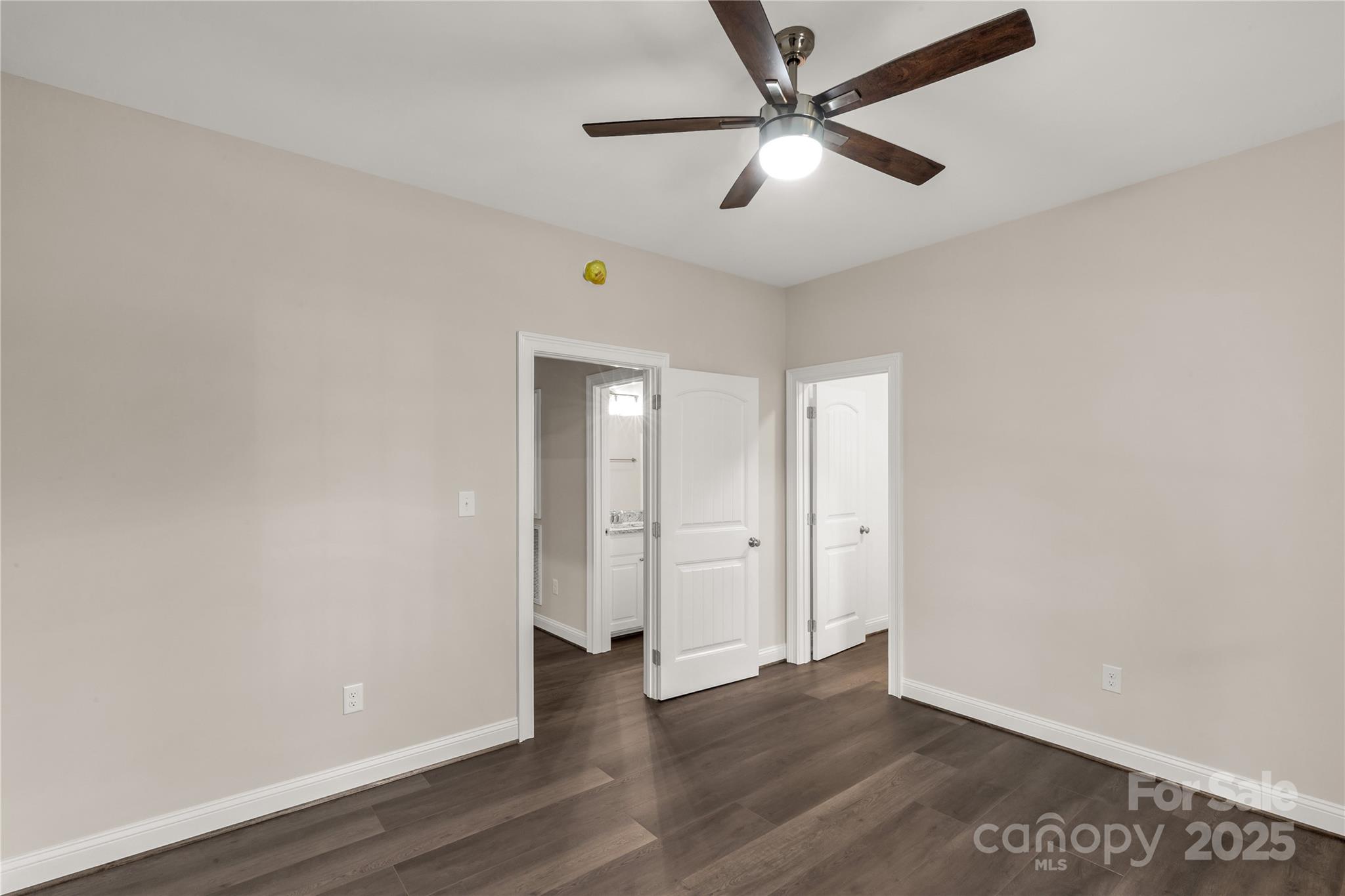 1489 Paraham Road S — York