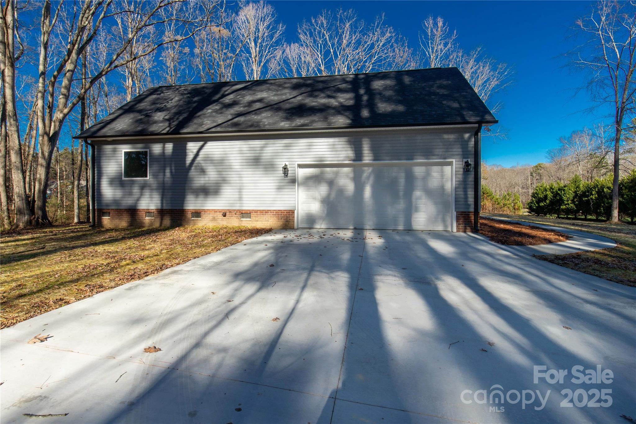 1489 Paraham Road S — York