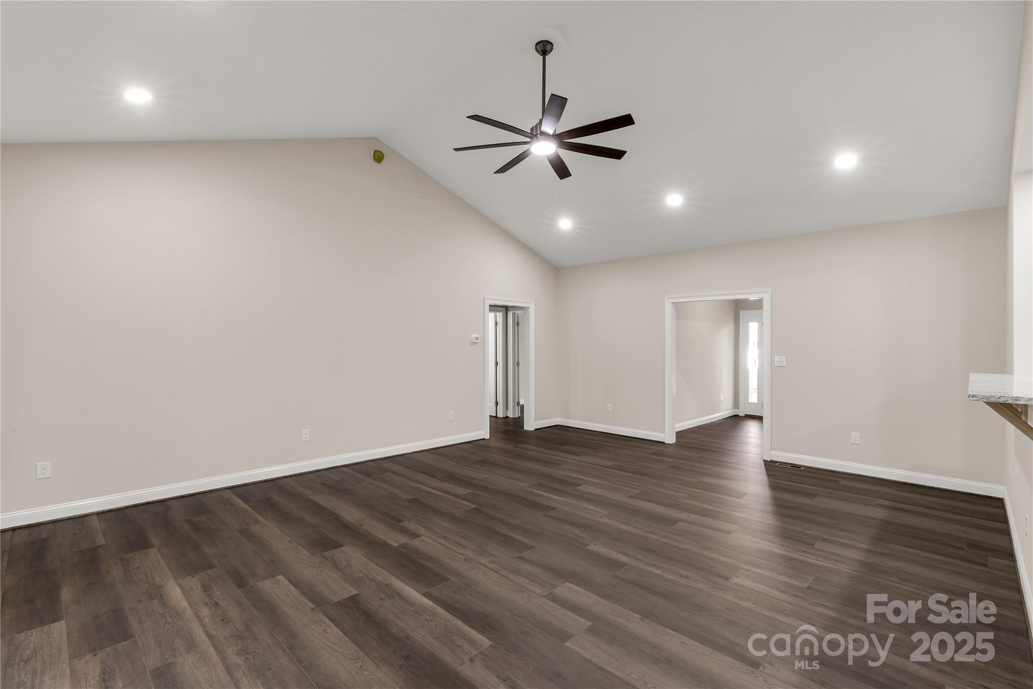 1489 Paraham Road S — York