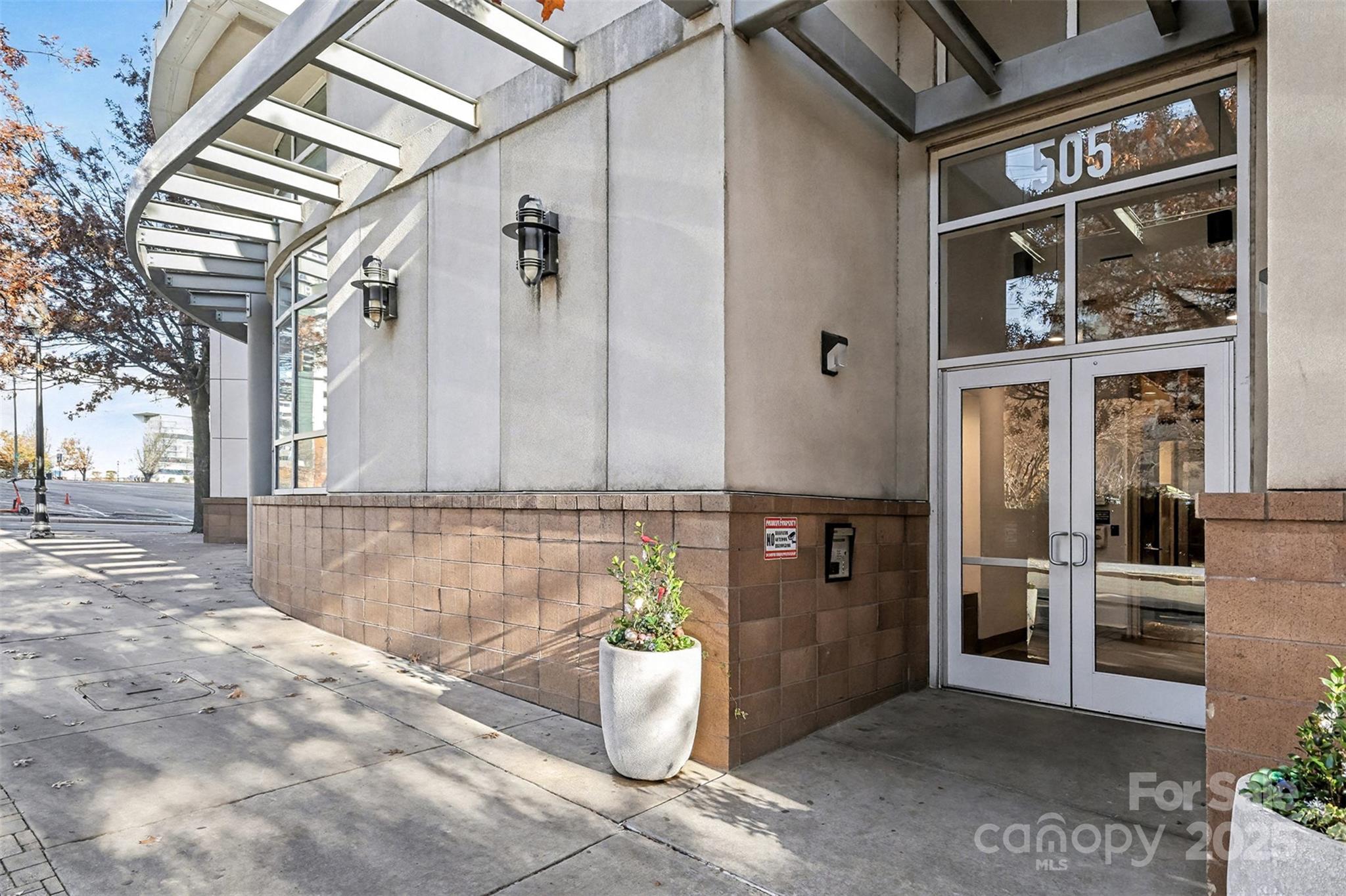 505 E 6th Street #1003 — Charlotte