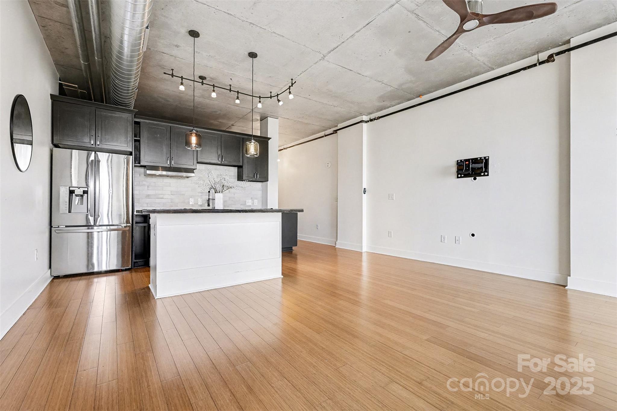 505 E 6th Street #1003 — Charlotte