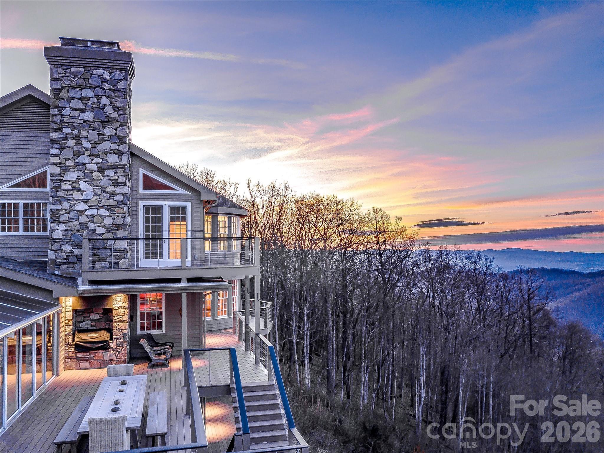 35 Peach Knob Drive — Asheville