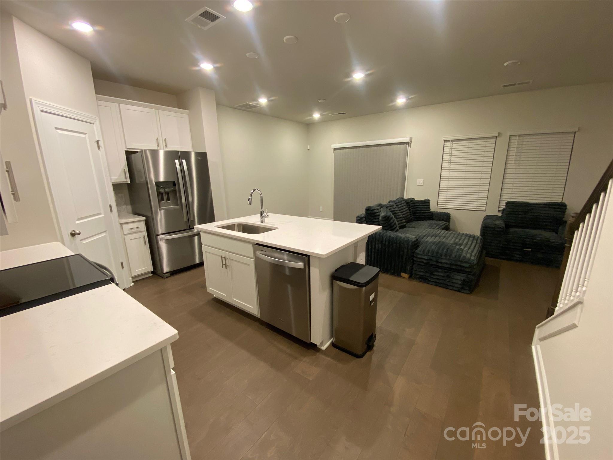 6110 Starview Terrace — Charlotte