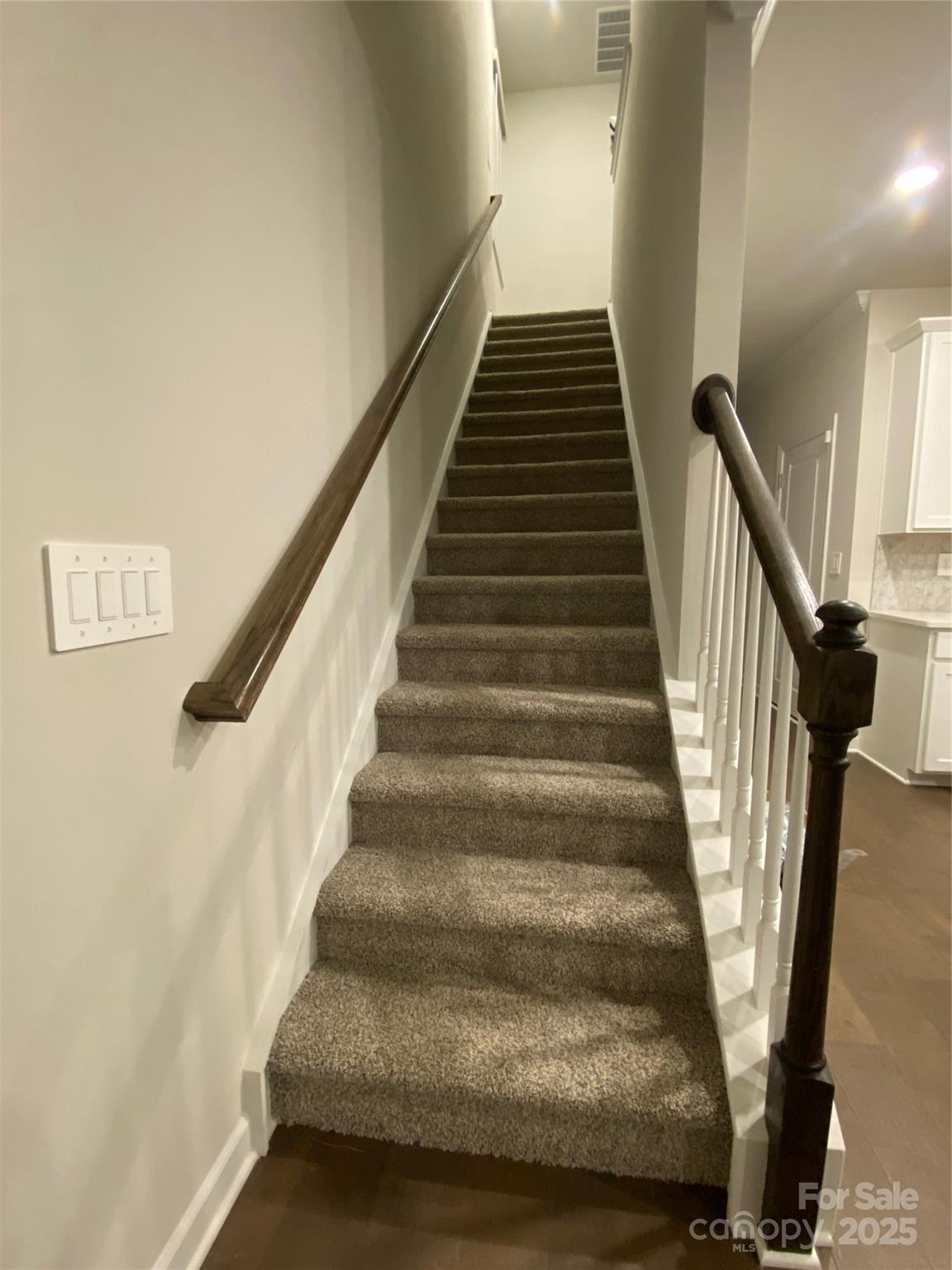 6110 Starview Terrace — Charlotte