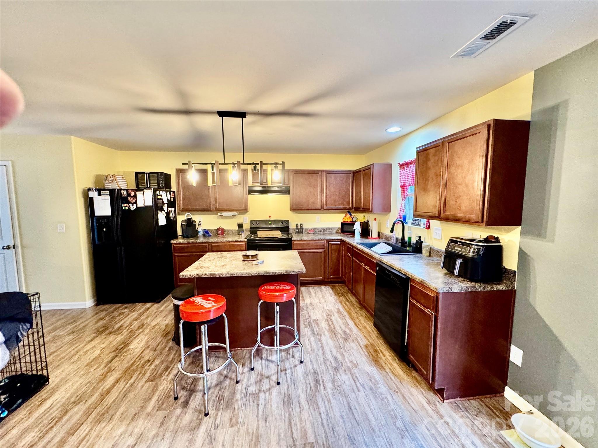 658 Buckskin Road — Oakboro